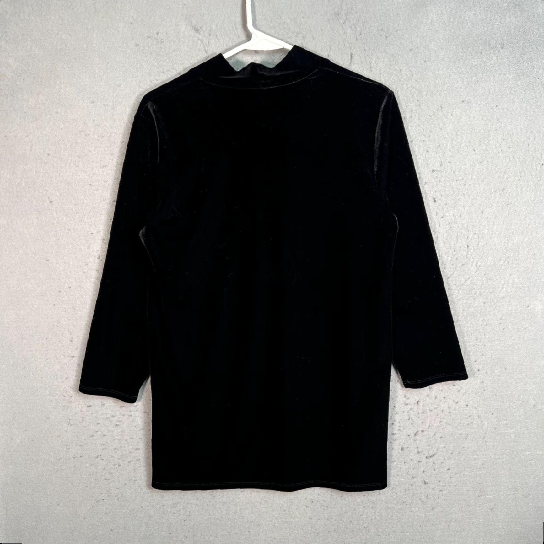 Lands' End Lands End Womens Velvet Top Black 3/4 Sleeve V-Neck Pullover Blouse Size S Indoor Casual Womens Velvet Top LVEND? Size S / US 4 / IT 40 - 2 Thumbnail