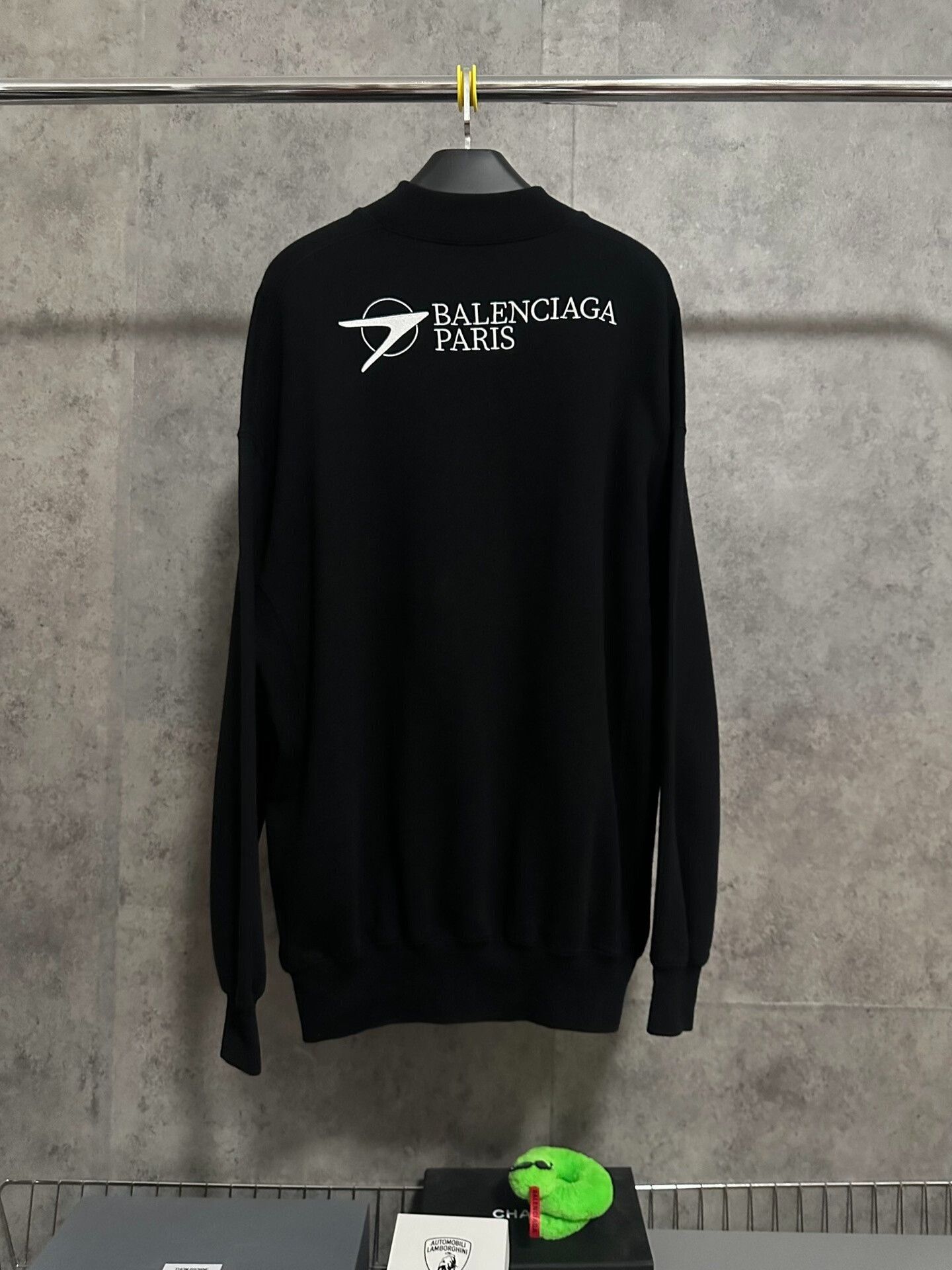 Balenciaga Balenciaga Embroidered Logo Round Neck Sweatshirt Size US XS / EU 42 / 0 - 4 Thumbnail