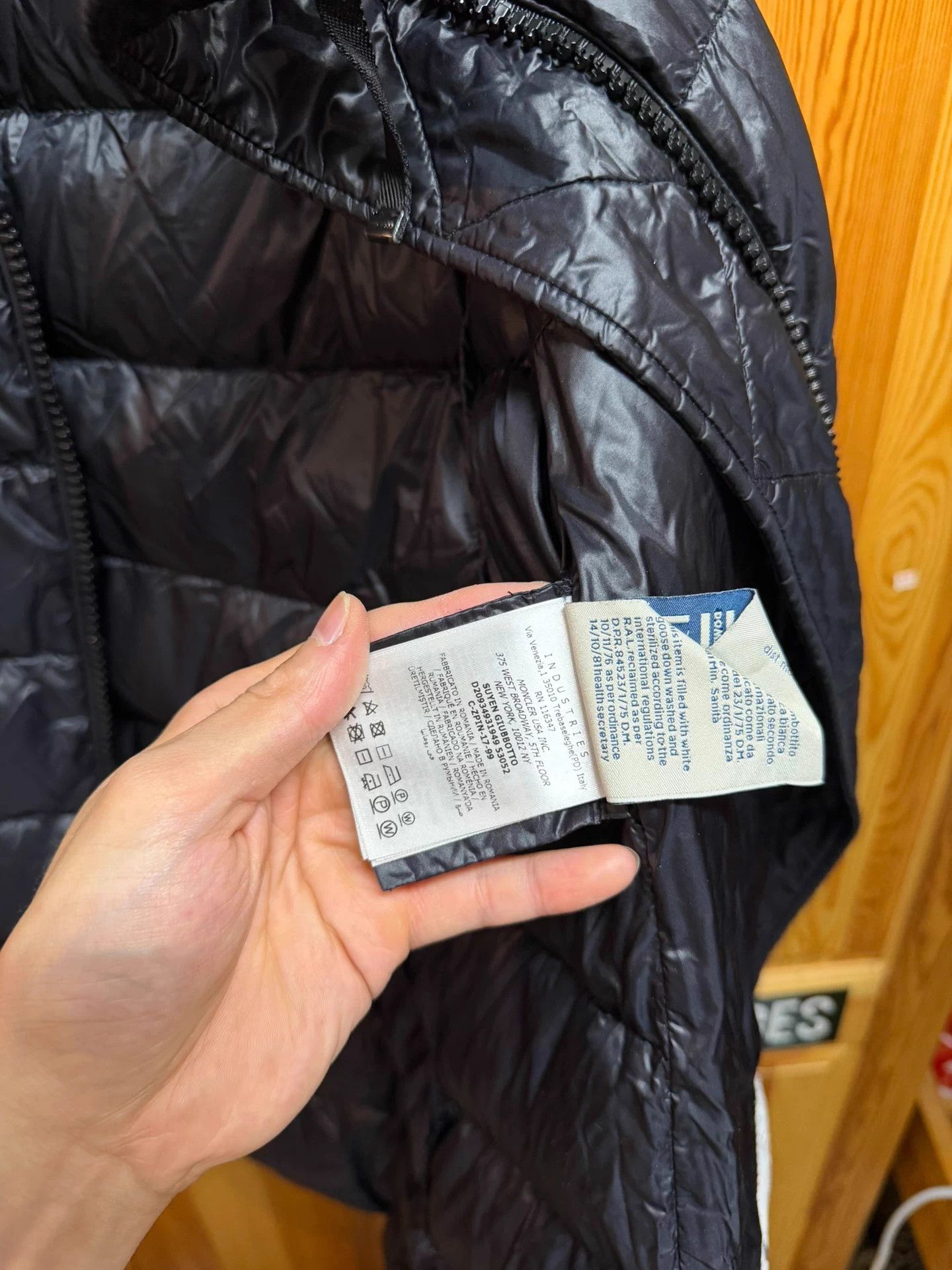 Moncler Moncler SUYEN A-line loose mid-length down coat women's 0 Size XS / US 0-2 / IT 36-38 - 5 Thumbnail