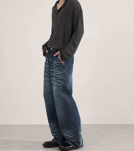 Japanese Brand American-style loose whiskered scimitar jeans for men Size US 32 / EU 48 - 3 Thumbnail