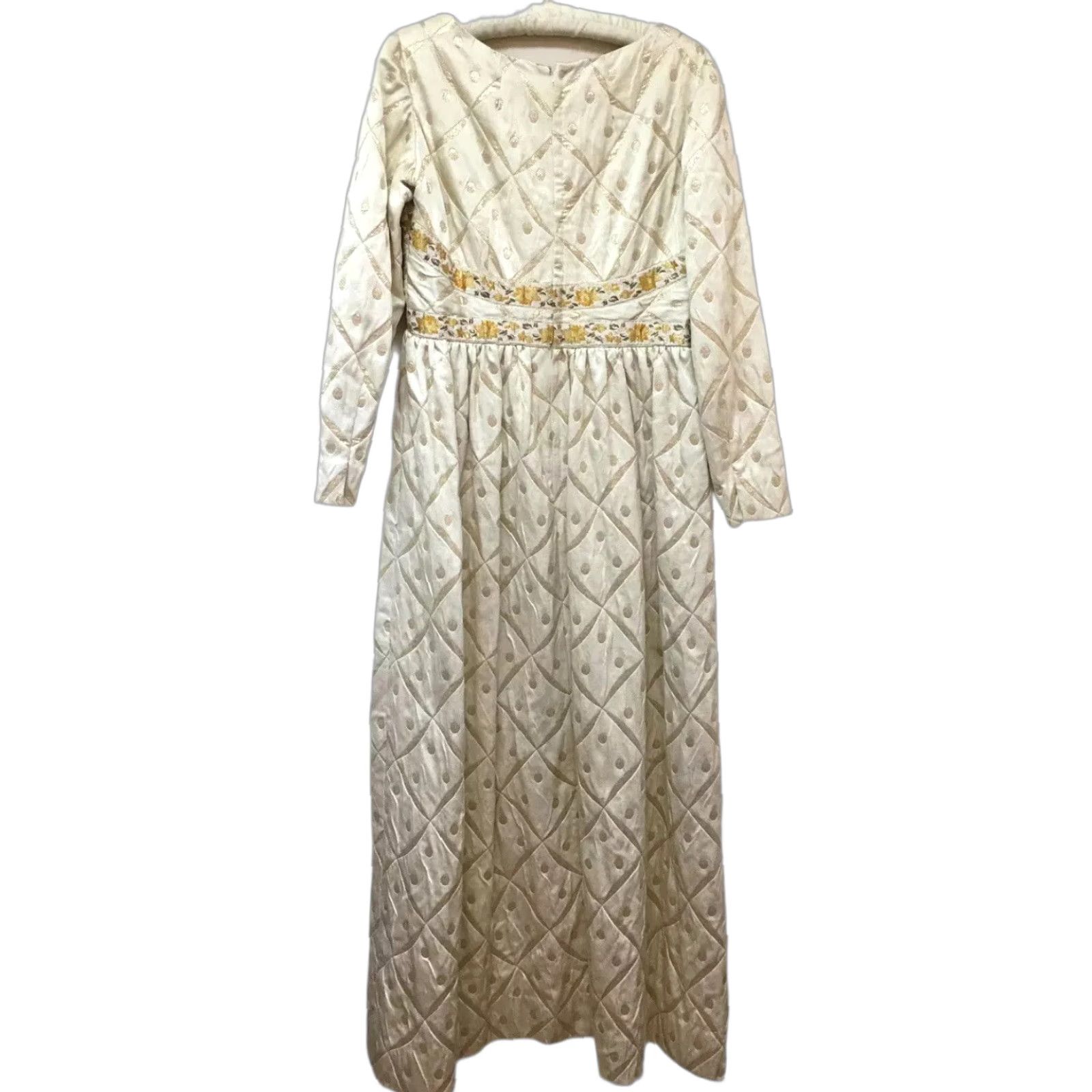 Vintage VINTAGE Harmay by St Amour Berkeleys Fresno Women's Gown Dress Embroidered Beige size 8 56in Chest 30in Waist Special Occasion Ethnic/Peasant Oval Size 4XL / US 24-26 - 1 Thumbnail