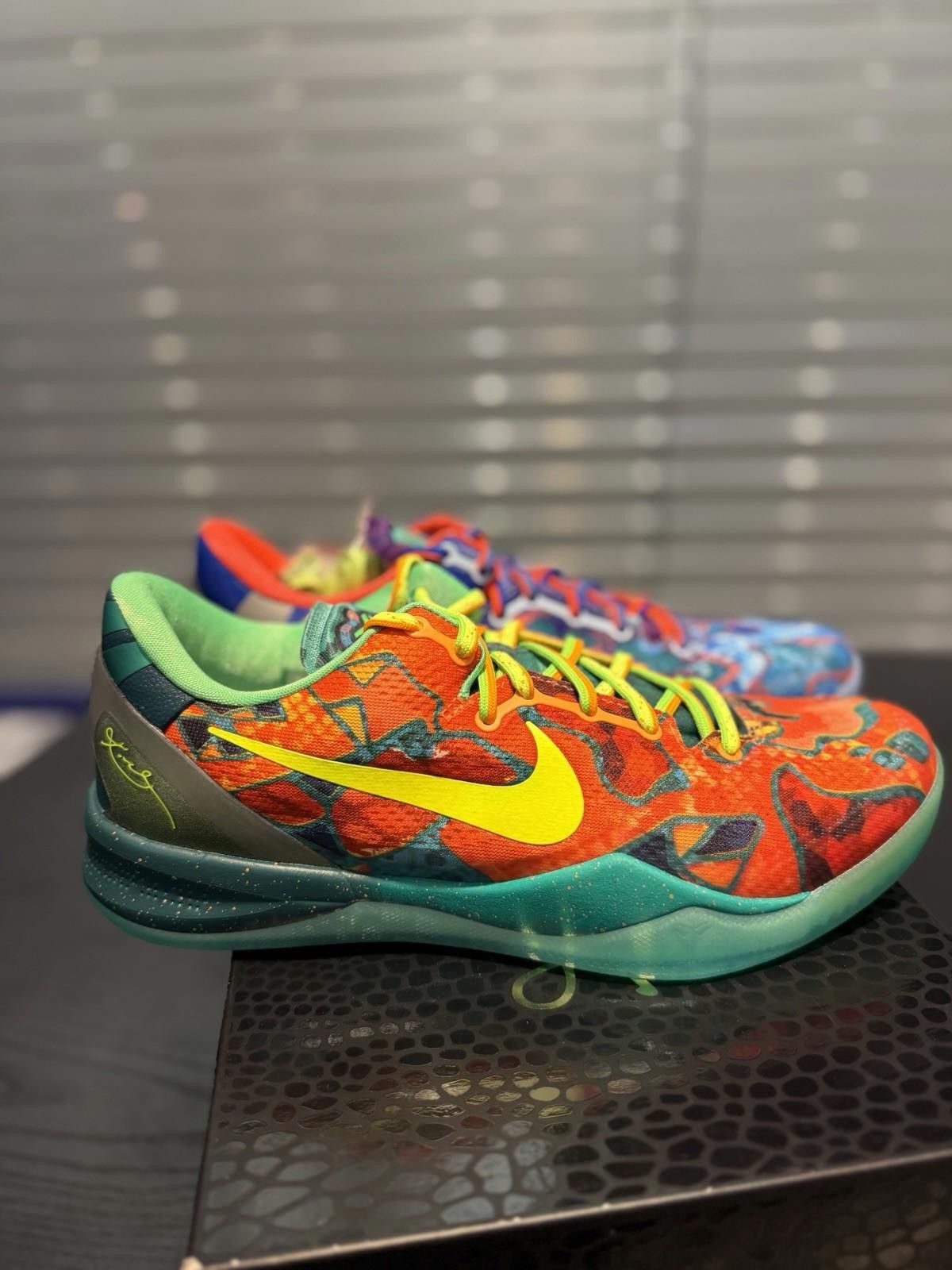 Nike Size 11 Nike Kobe 8 Protro What The Kobe Brand New Size US 11 / EU 44 - 7 Thumbnail