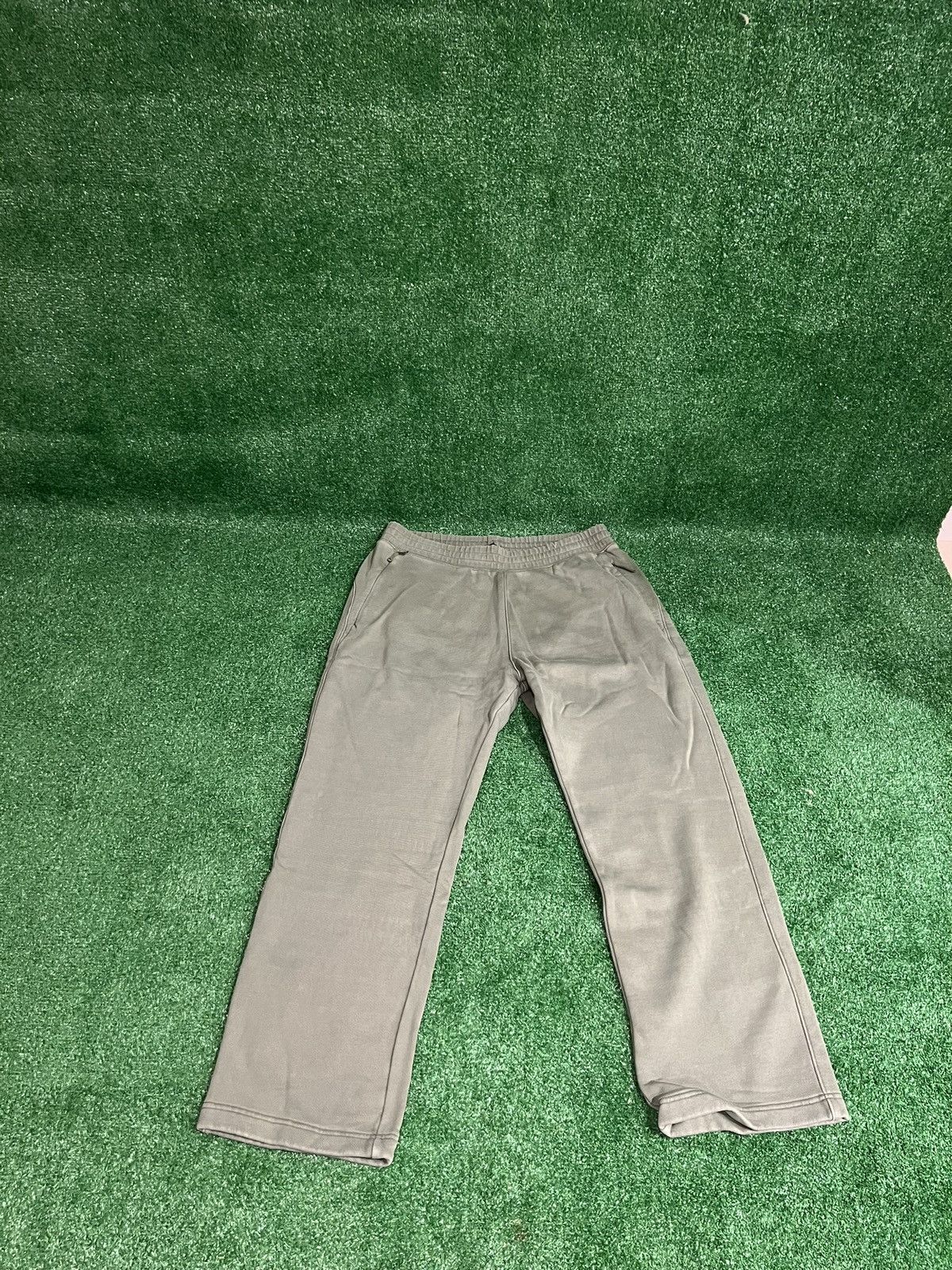 Drake Drake Scorpion Sweatpants Size US 36 / EU 52 - 1 Thumbnail