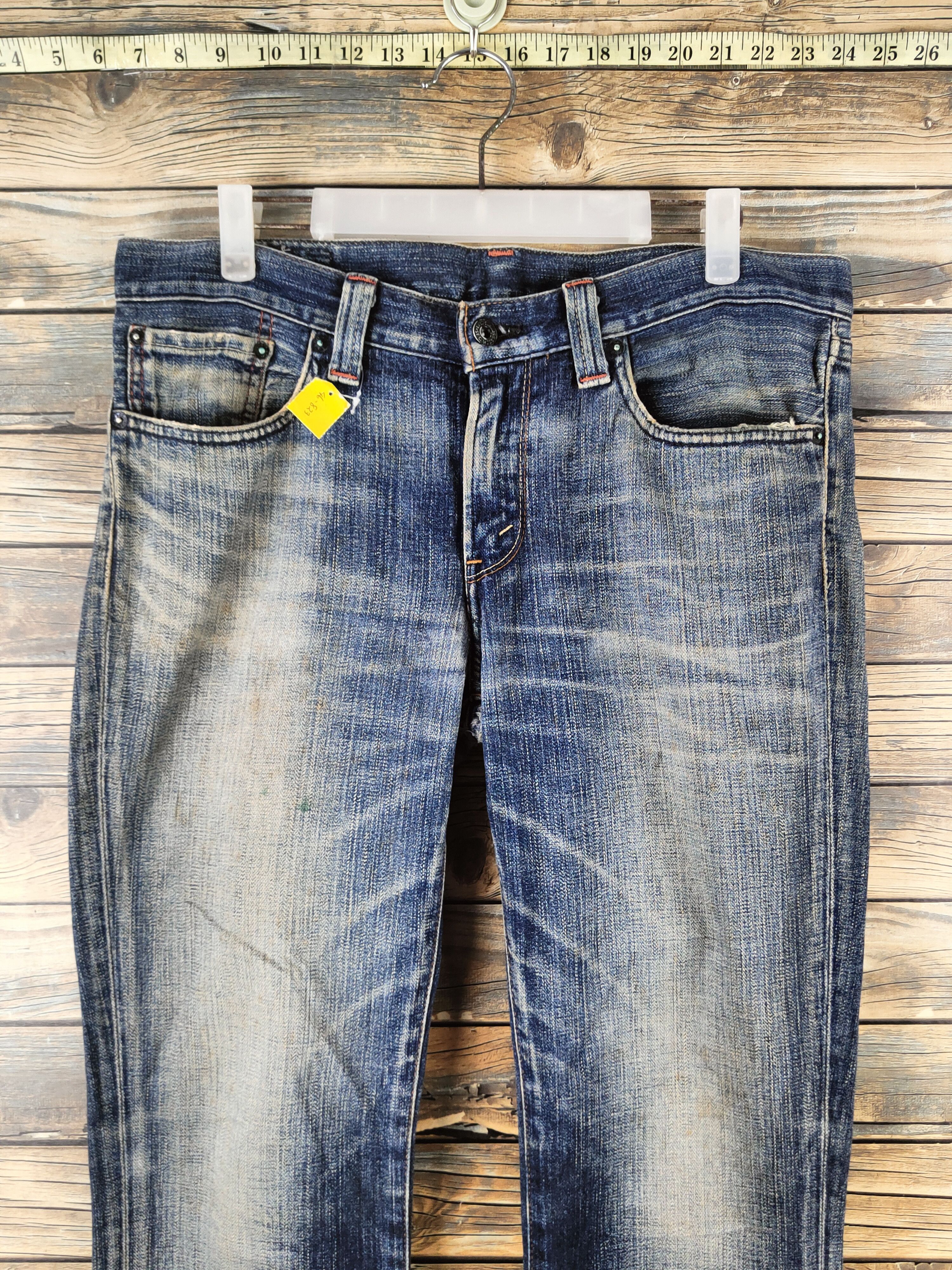 Levi's DL Levi's Dark Blue Distressed Ripped Jeans #46-823 Size US 33 - 2 Thumbnail