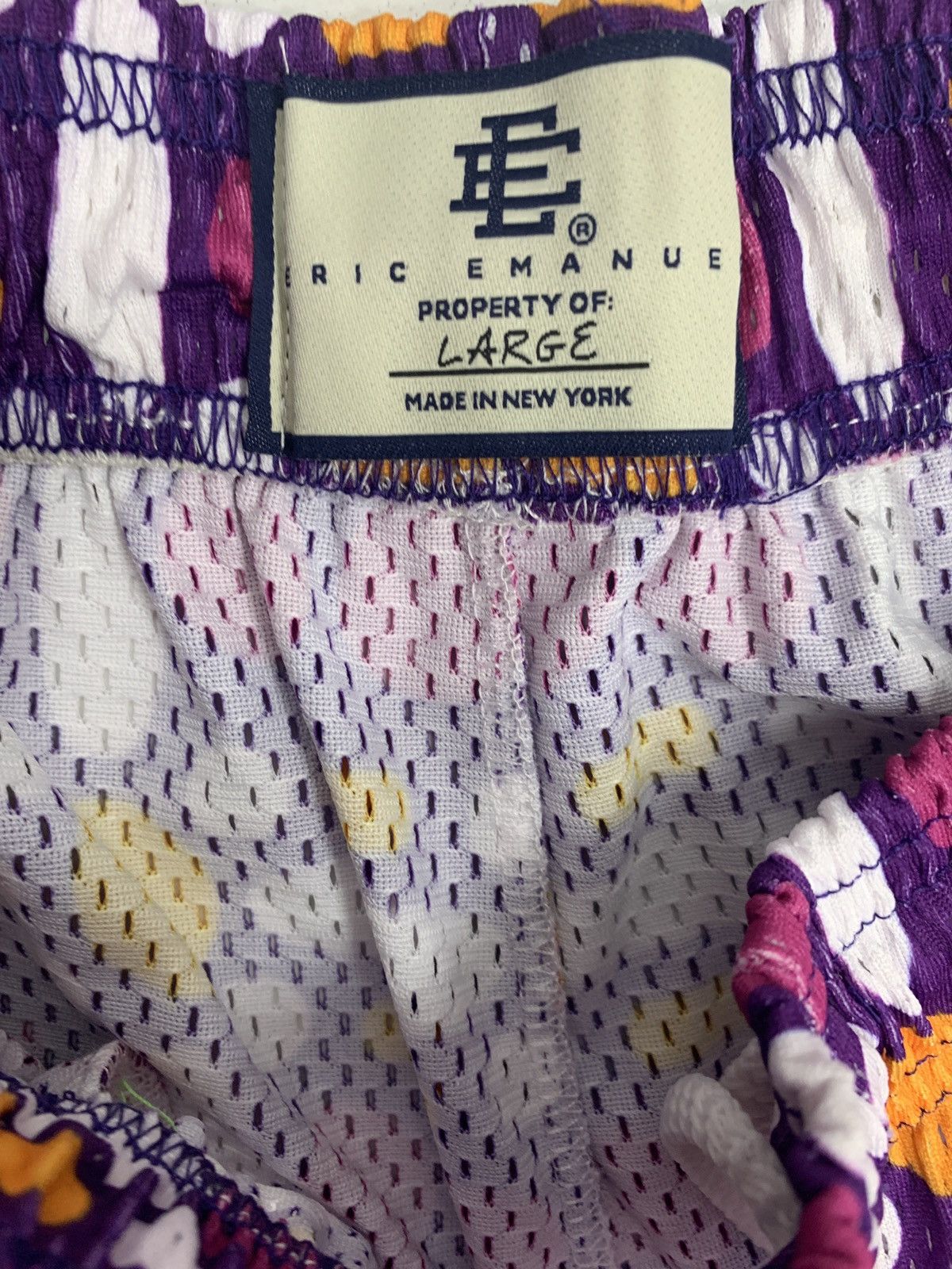 Eric Emanuel Eric Emanuel EE Basic Short “Groovy Purple” Size US 34 / EU 50 - 3 Thumbnail