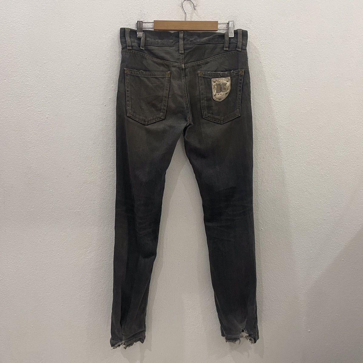 Dolce & Gabbana Vintage Dolce & Gabbana Distressed Denim Size 34" / US 12 / IT 48 - 10 Thumbnail
