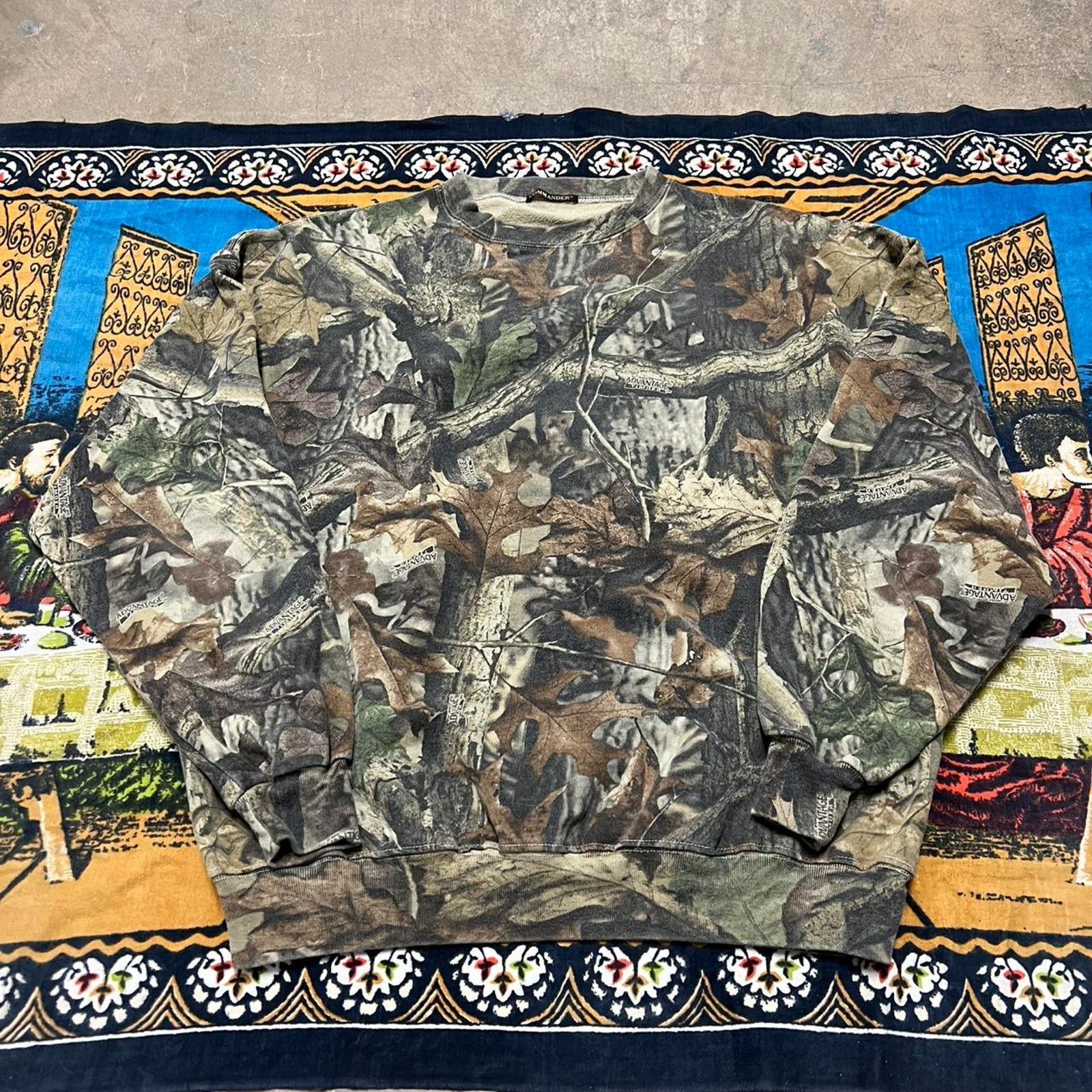 Realtree Realtree camo crewneck sweater size xl baggy y2k commander Size US XL / EU 56 / 4 - 6 Thumbnail