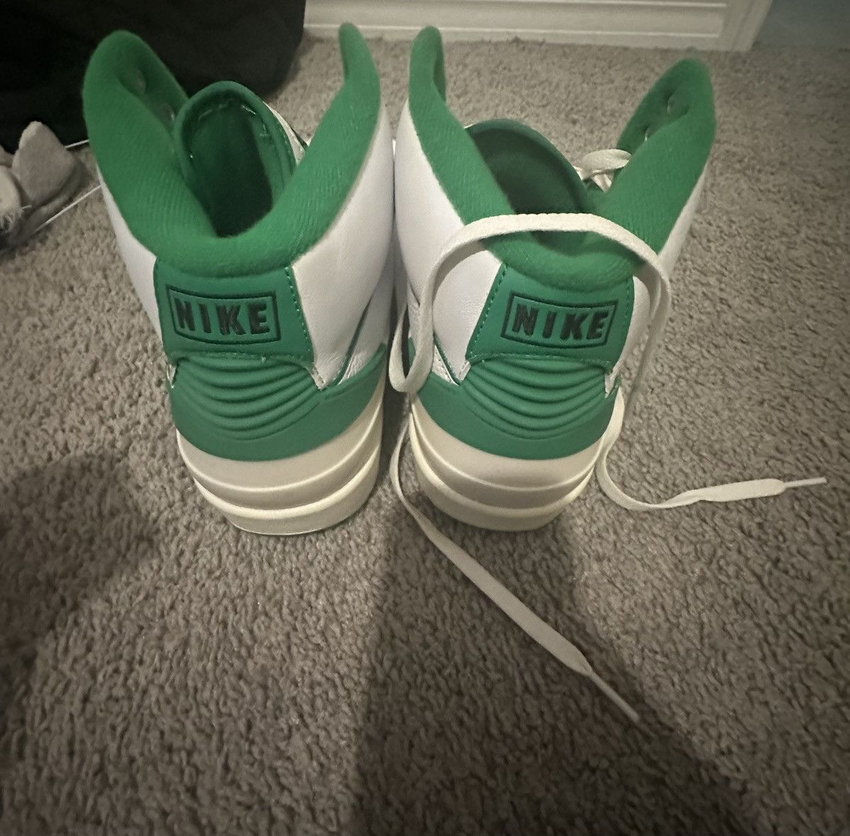 Jordan Brand Jordan 2 “Lucky Green” Size US 11 / EU 44 - 6 Thumbnail