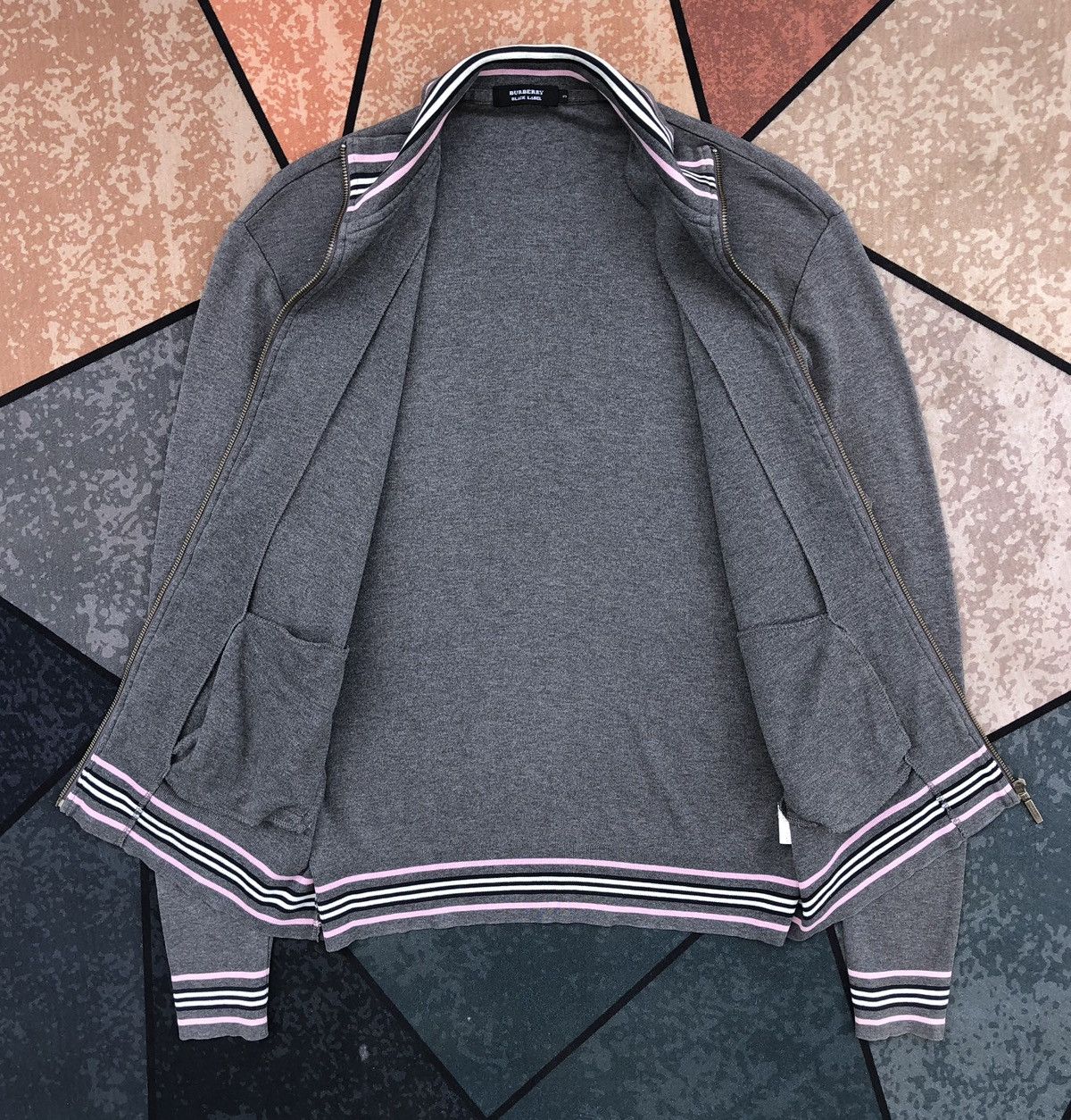 Burberry Burberry Black Label Zip Up Sweater Blouson Jacket Size US M / EU 48-50 / 2 - 2 Thumbnail