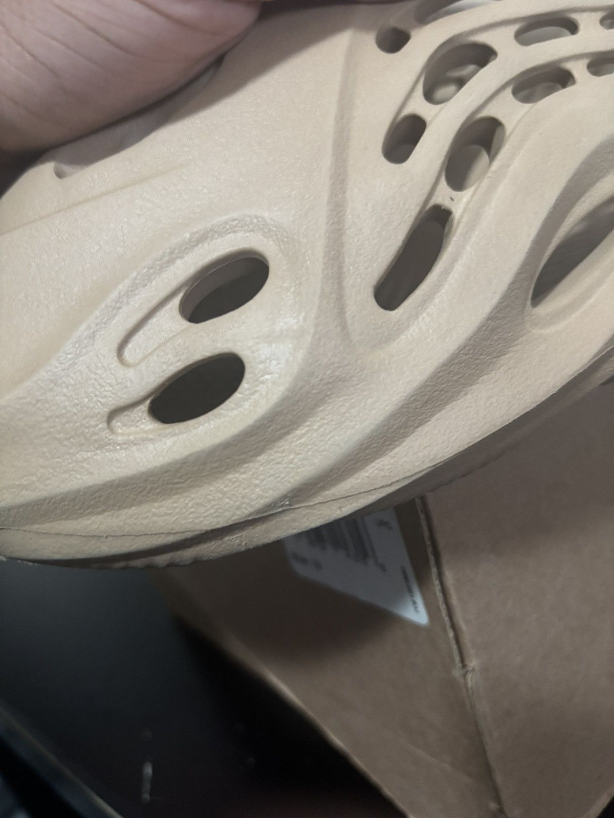 Adidas × Kanye West Adidas Yeezy Foam RNR Ochre Size 12 USED Size US 12 / EU 45 - 4 Thumbnail