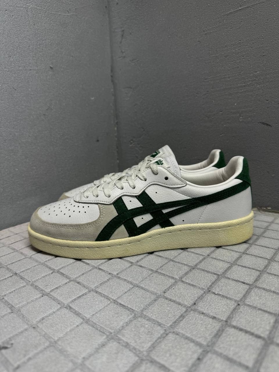 Onitsuka Tiger Onitsuka Tiger GSM Leather Size US 5.5 / EU 38 - 6 Thumbnail
