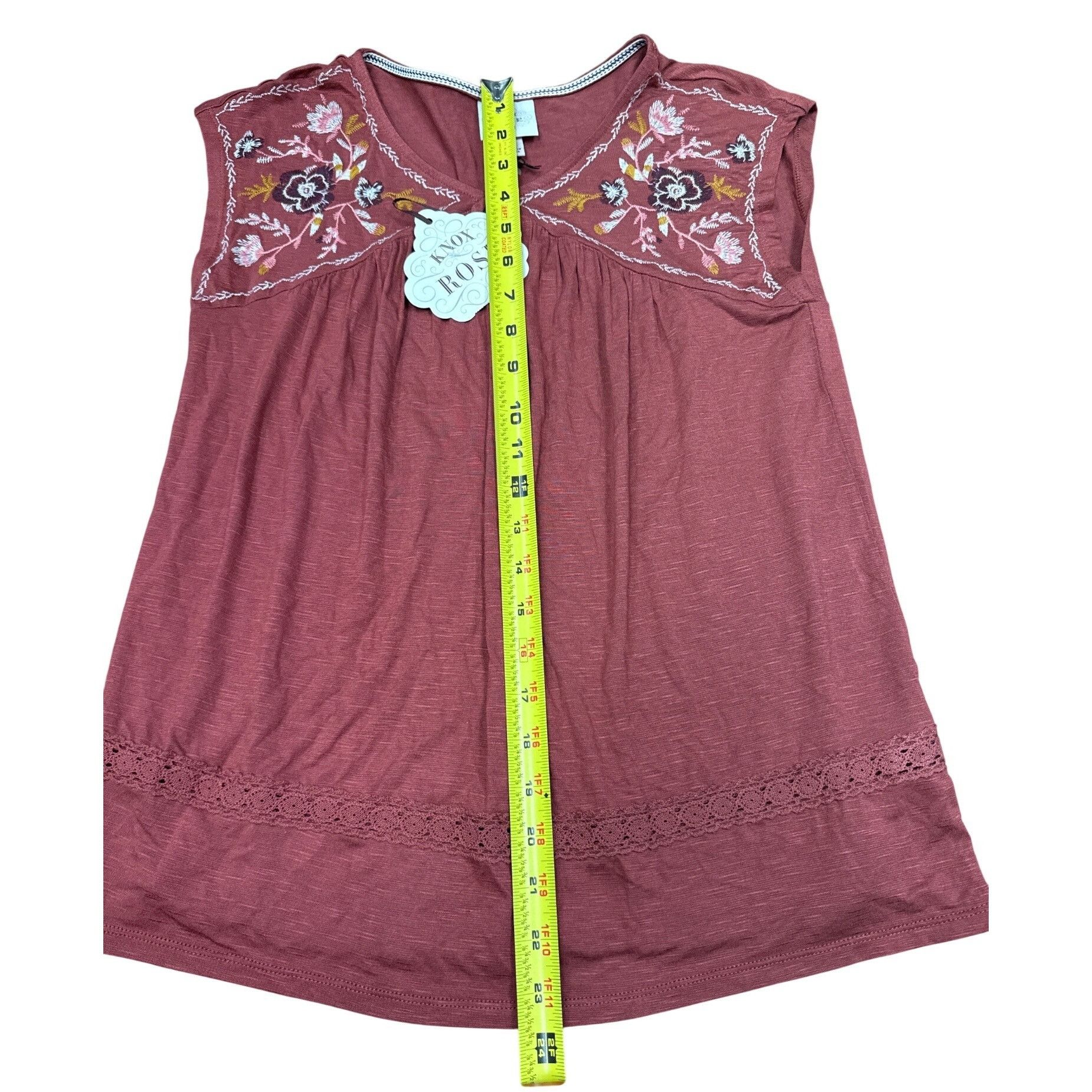 Other Knox Rose Embroidered Sleeveless Top Small Rayon/Spandex Ble Size S / US 4 / IT 40 - 4 Thumbnail