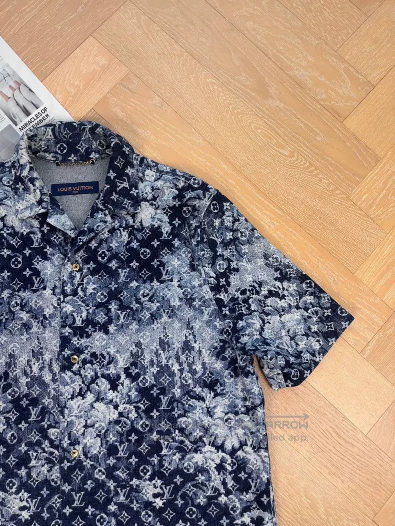 Louis Vuitton Louis Vuitton Tie-dyed Logo full printed denim casual shor Size US L / EU 52-54 / 3 - 5 Thumbnail