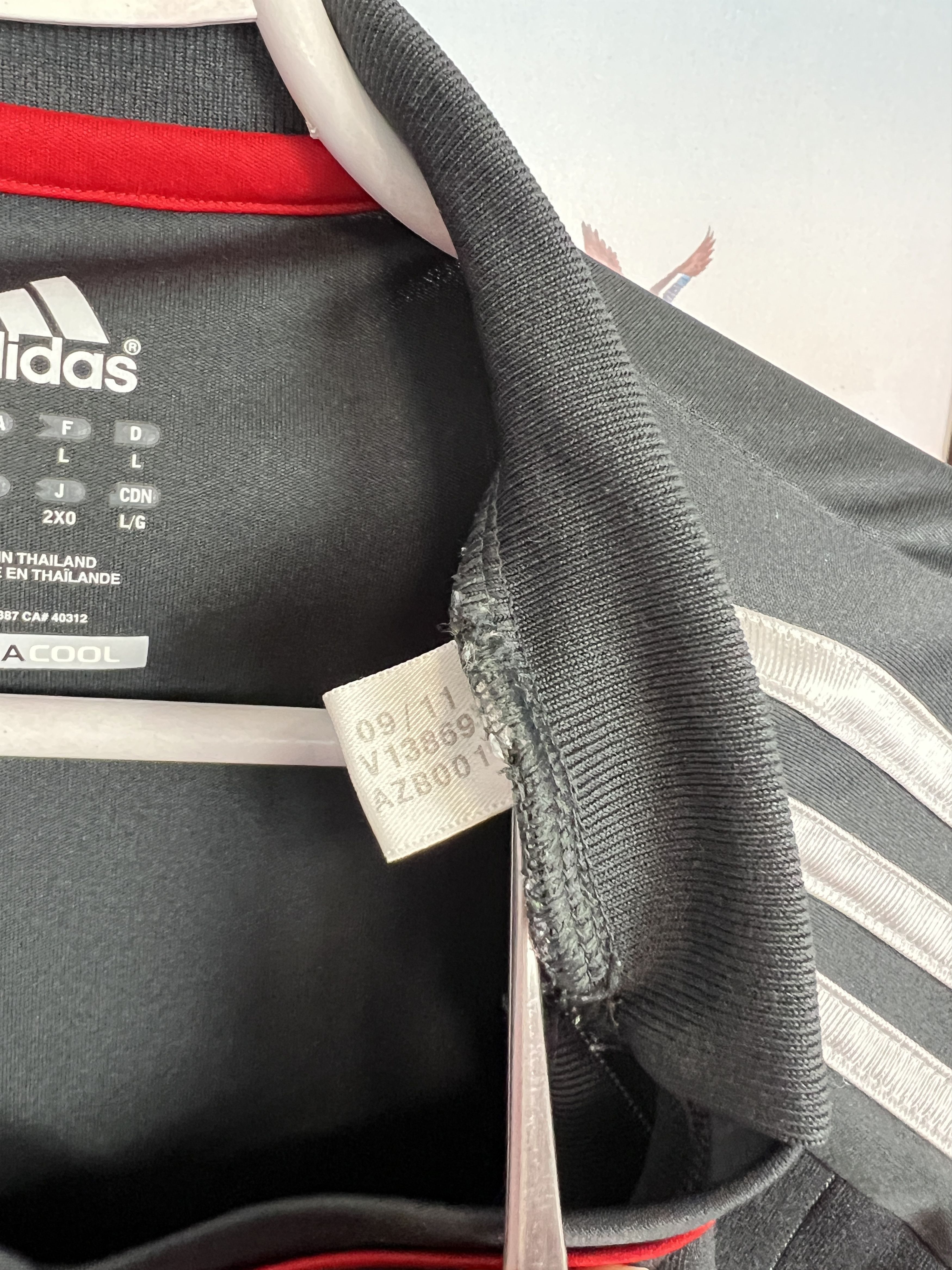 Adidas Liverpool football shirt Soccer Adidas Long Sleeve Tee Size US L / EU 52-54 / 3 - 10 Thumbnail