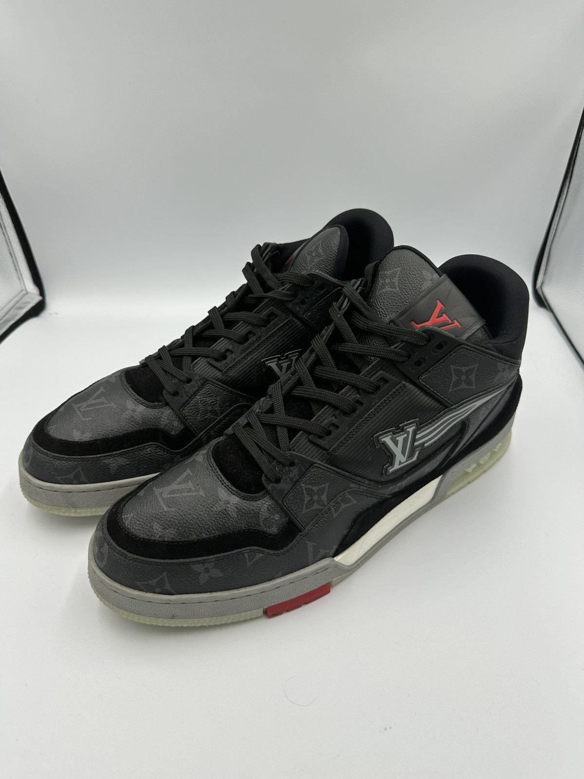 Louis Vuitton Louis Vuitton Sneakers Size US 12.5 / EU 45-46 - 6 Thumbnail
