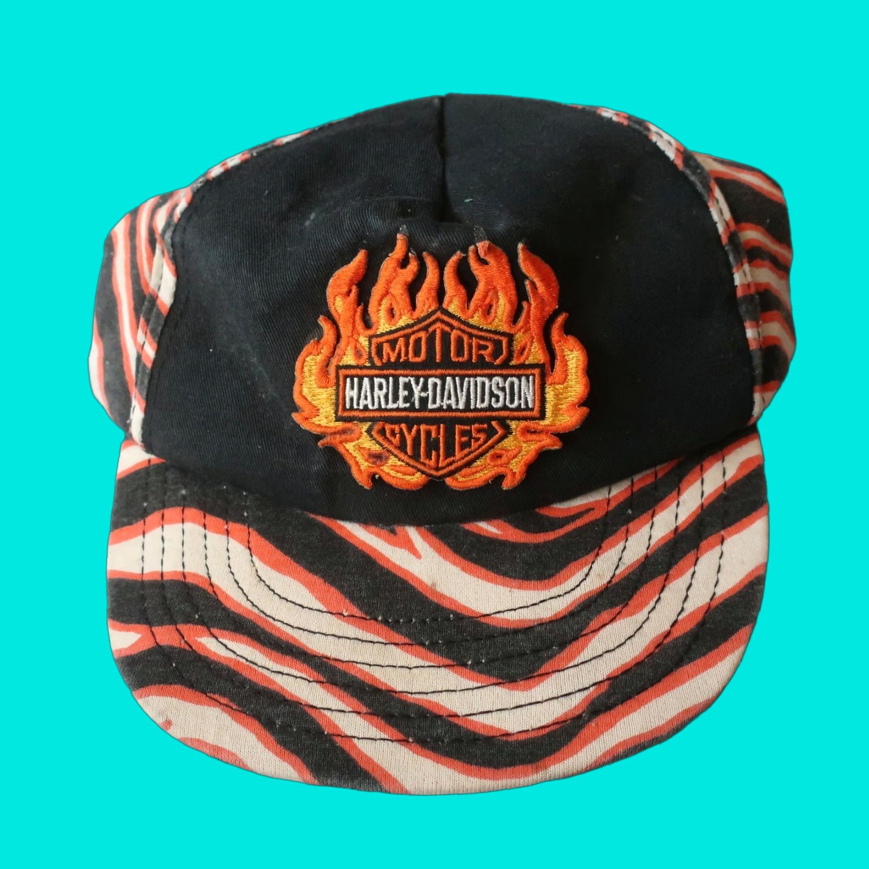 Harley Davidson VINTAGE HARLEY-DAVIDSON® CIGARETTES 1989 SNAPBACK HAT