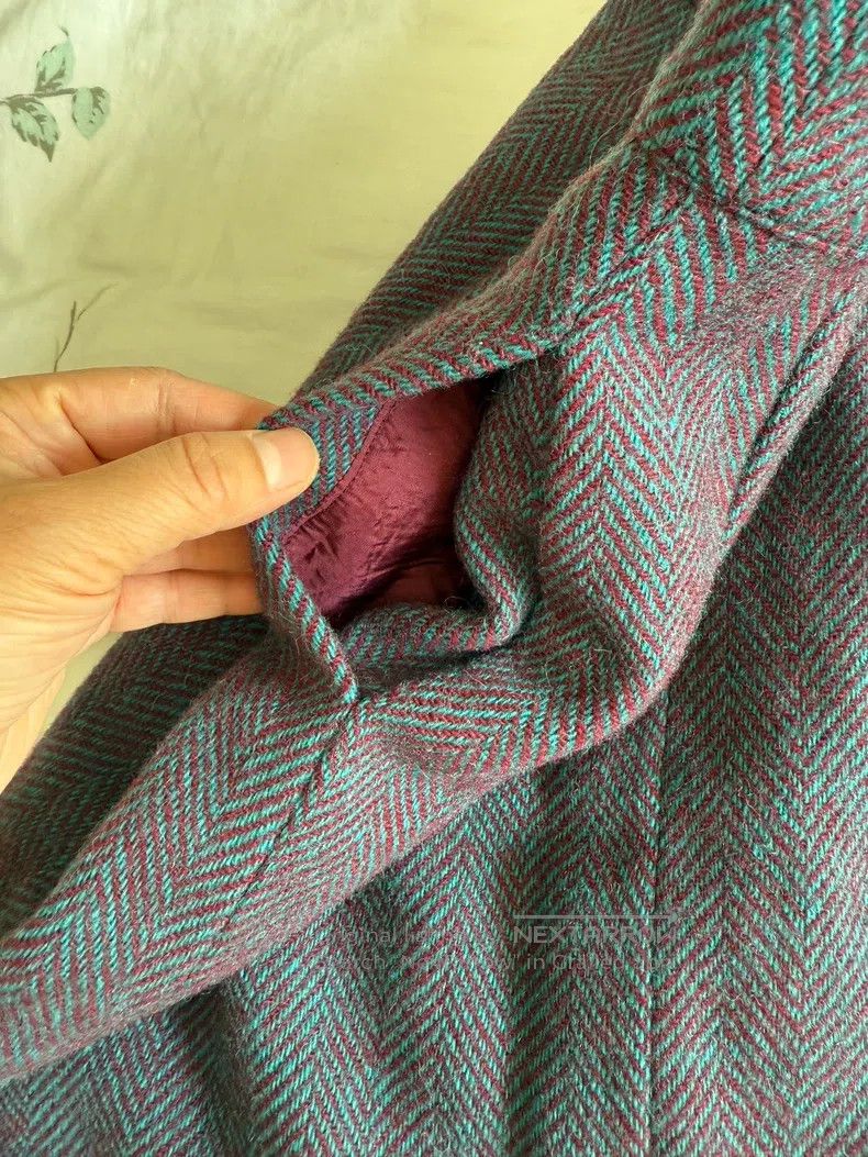 Hermes Hermes Wool half-skirt, purple-red herringbone fabric, inn Size 28" / US 6 / IT 42 - 5 Thumbnail