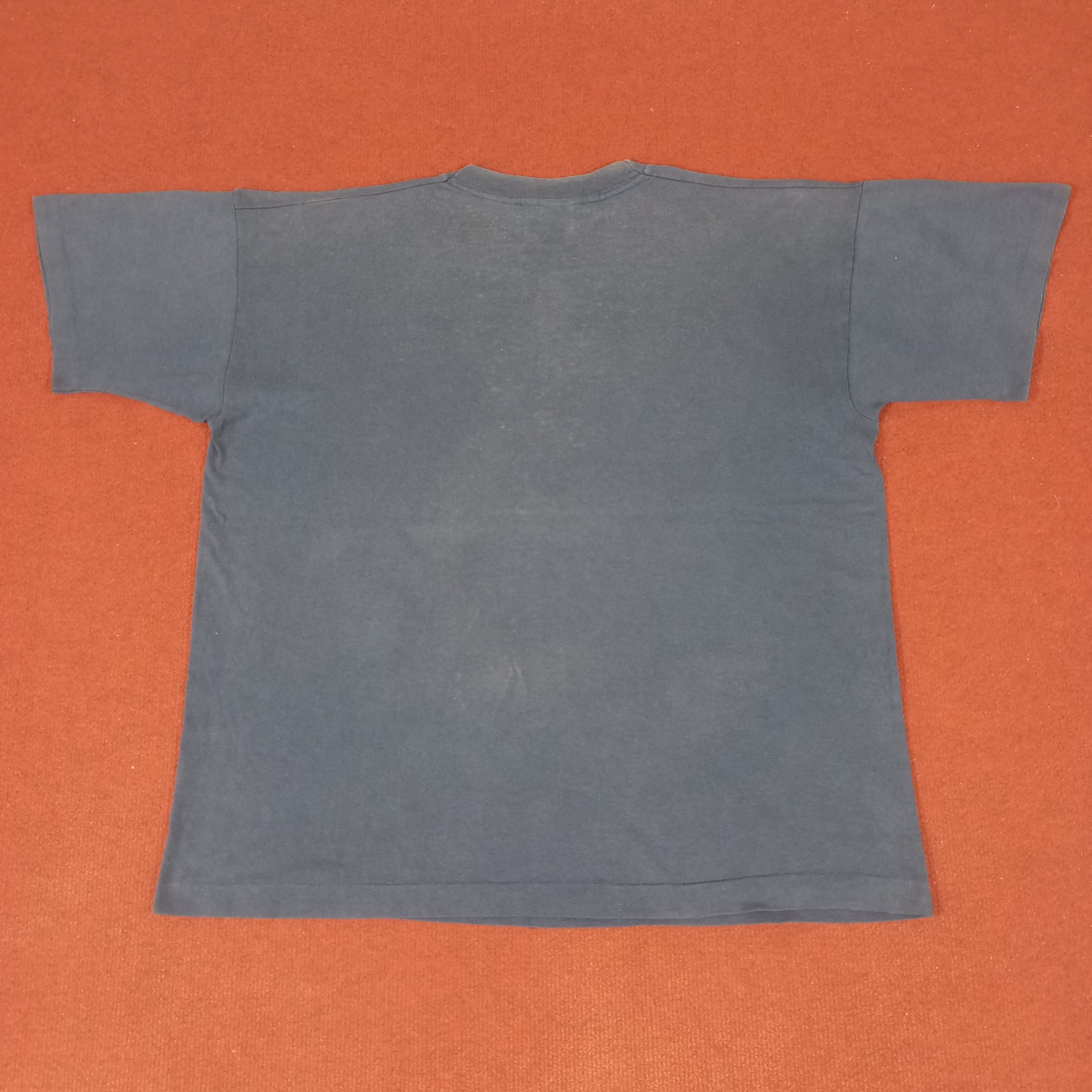 Vintage Hugo Pratt Italian Comic Book Writer Vintage Tshirt Size US XL / EU 56 / 4 - 3 Thumbnail