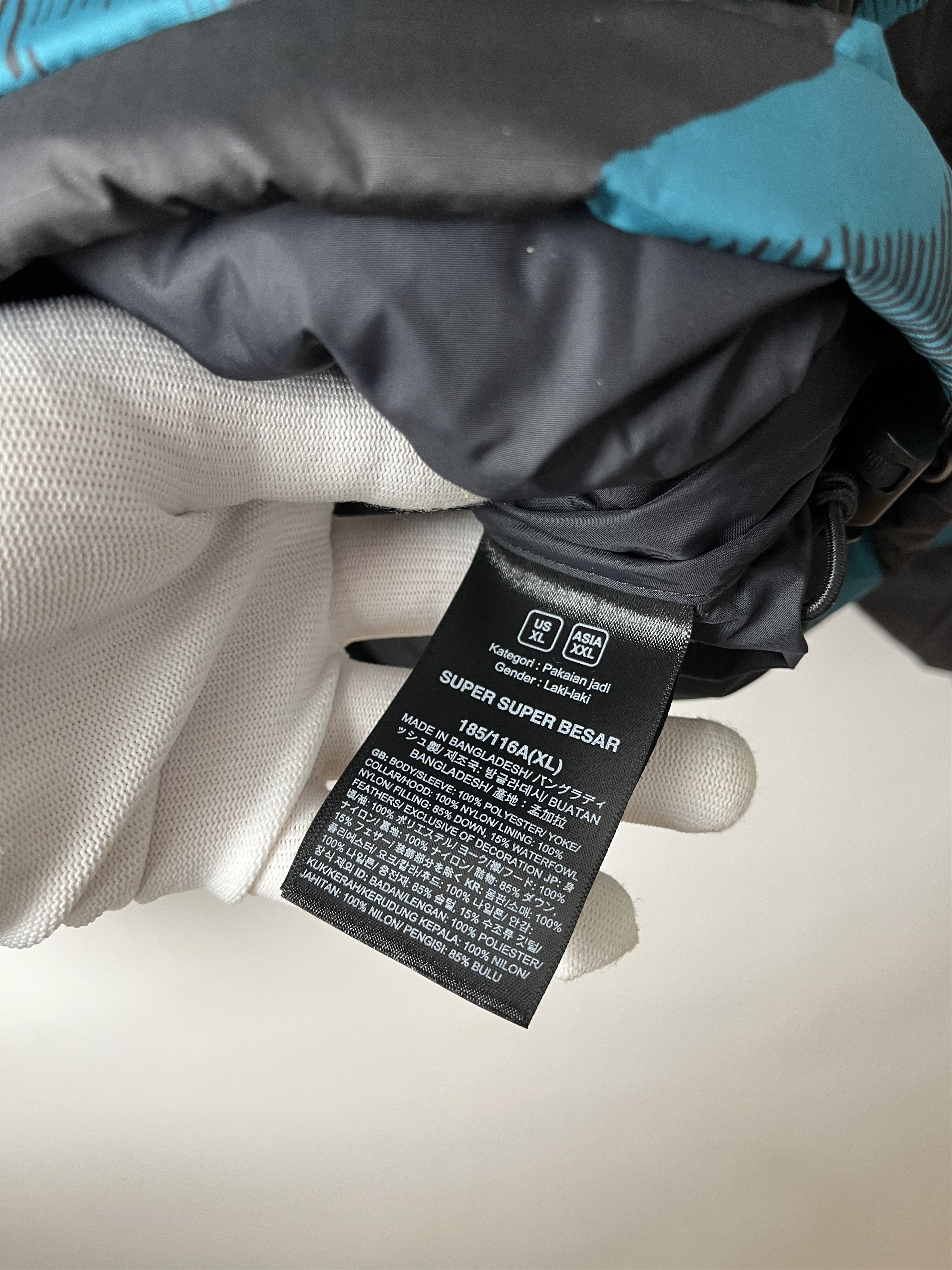 The North Face Down Jacket The North Face Printed 1996 Retro Nuptse Size US XL / EU 56 / 4 - 8 Thumbnail