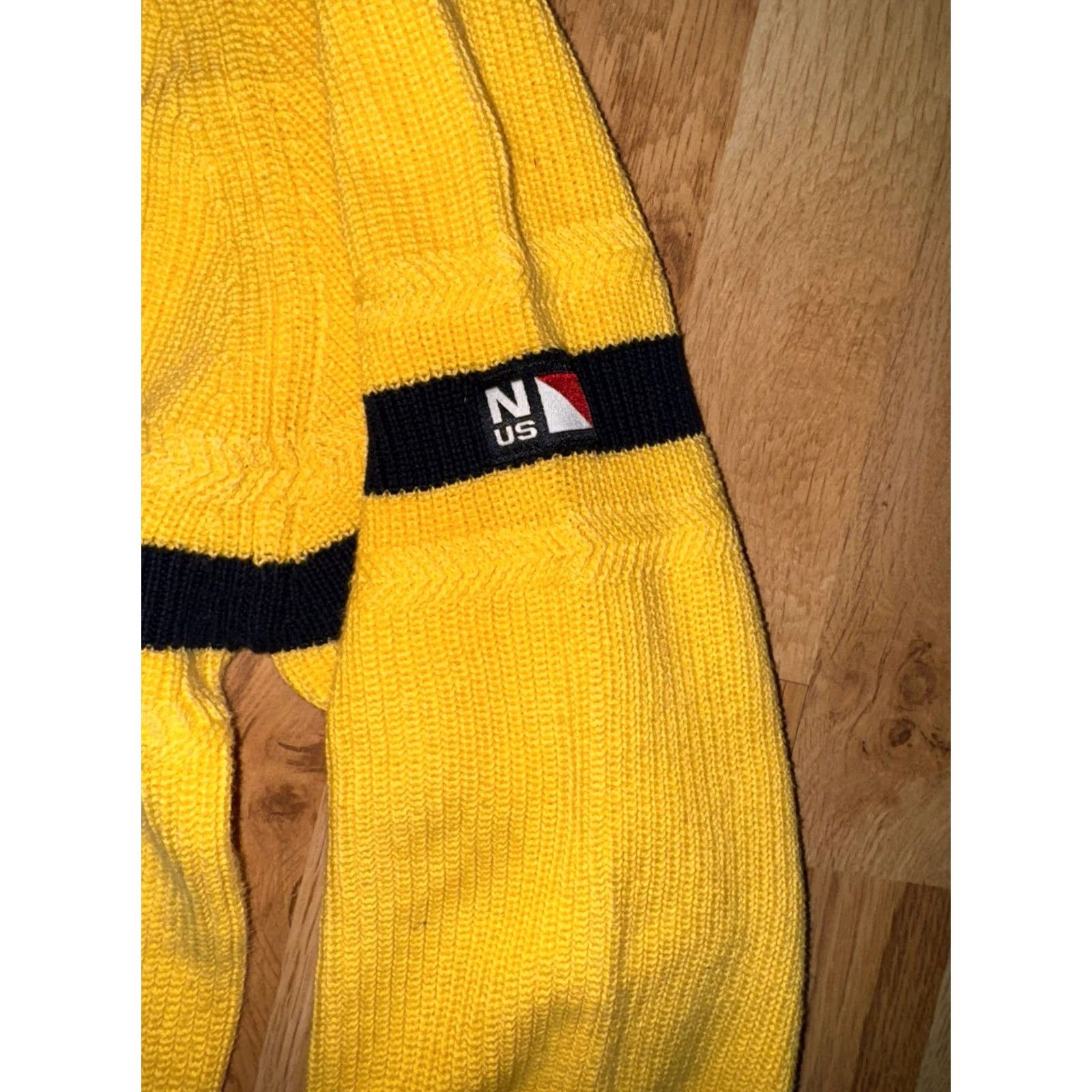 Nautica VINTAGE Nautica Sweater Men's L Yellow Spell Out Size US L / EU 52-54 / 3 - 3 Thumbnail
