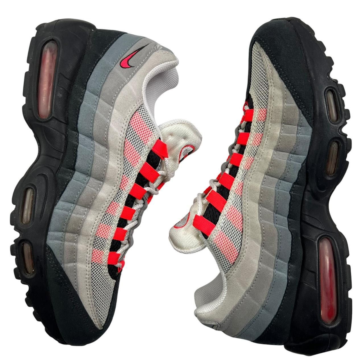 Nike Nike Air Max 95 OG Solar Red 2018 - Size US 9 / EU 42.5 Size US 9 / EU 42 - 3 Thumbnail