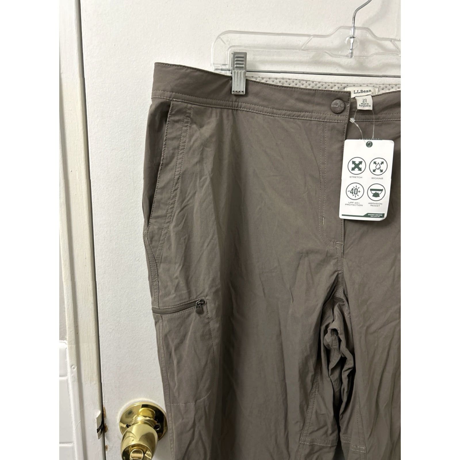 Vintage LL Bean Comfort Trail Pants Womens Regular Size 20x32 Brown Nylon Spandex Stretch Pockets Travel Casual Workwear NWT Size 42" / US 20 - 6 Thumbnail