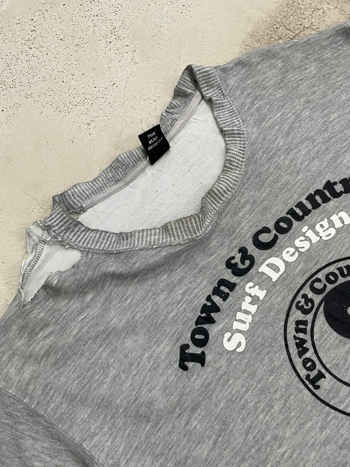 Sun Surf T&C Surf Yin Yang Distressed Thrash Live Like This Size US M / EU 48-50 / 2 - 7 Thumbnail