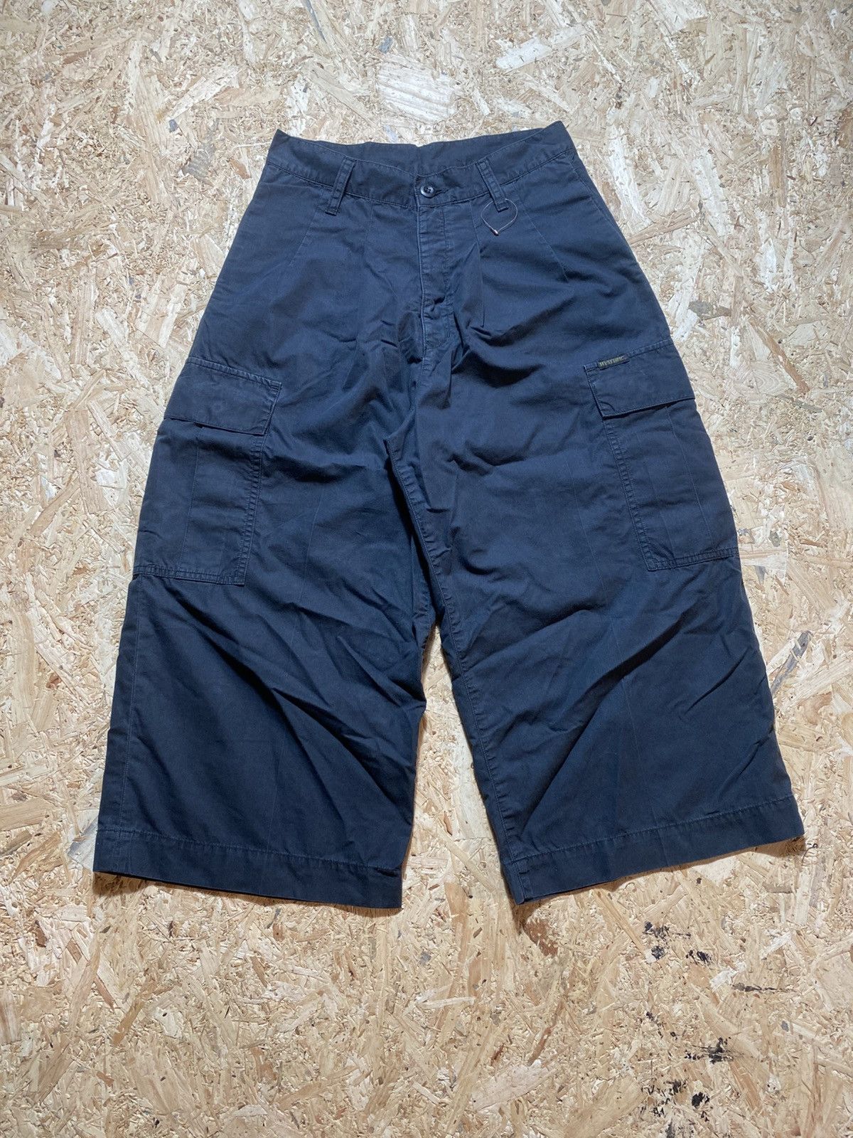 Hysteric Glamour Hysteric Glamour Wide Leg Cropped Cargo Pants Size US 28 / EU 44 - 1 Thumbnail
