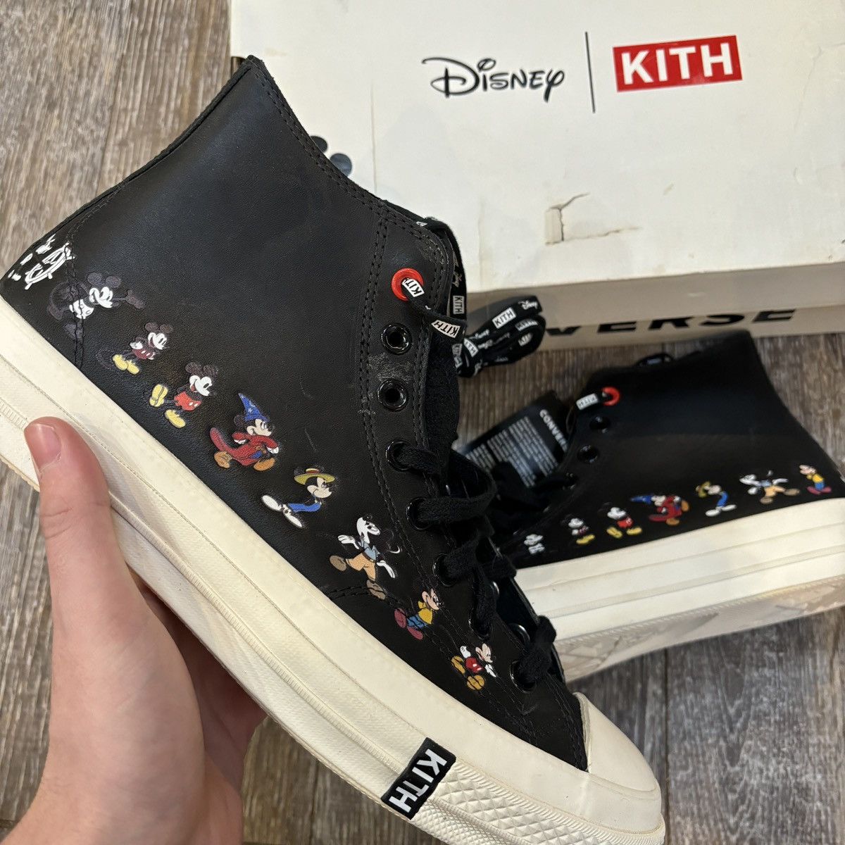 Converse orders mickey