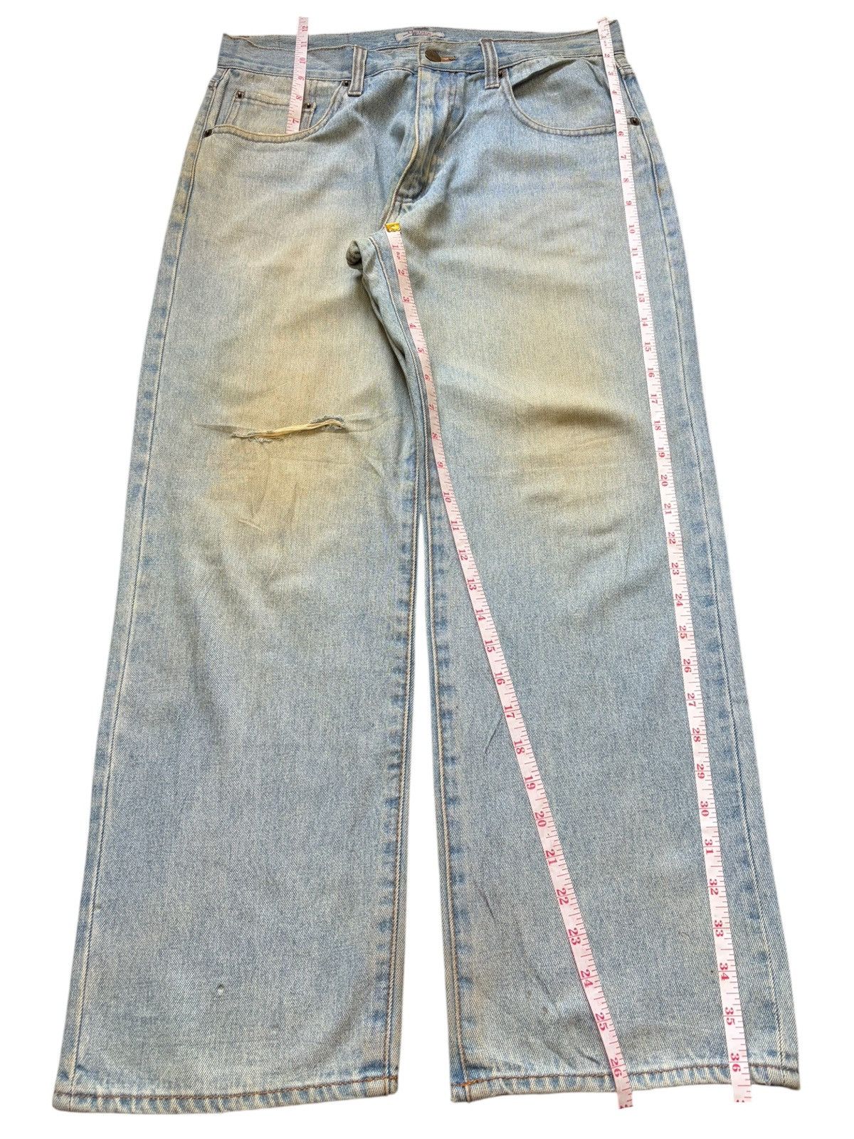 Hanes Vintage Hanes Mud Wash Distressed Loose Jeans Size US 31 - 7 Thumbnail