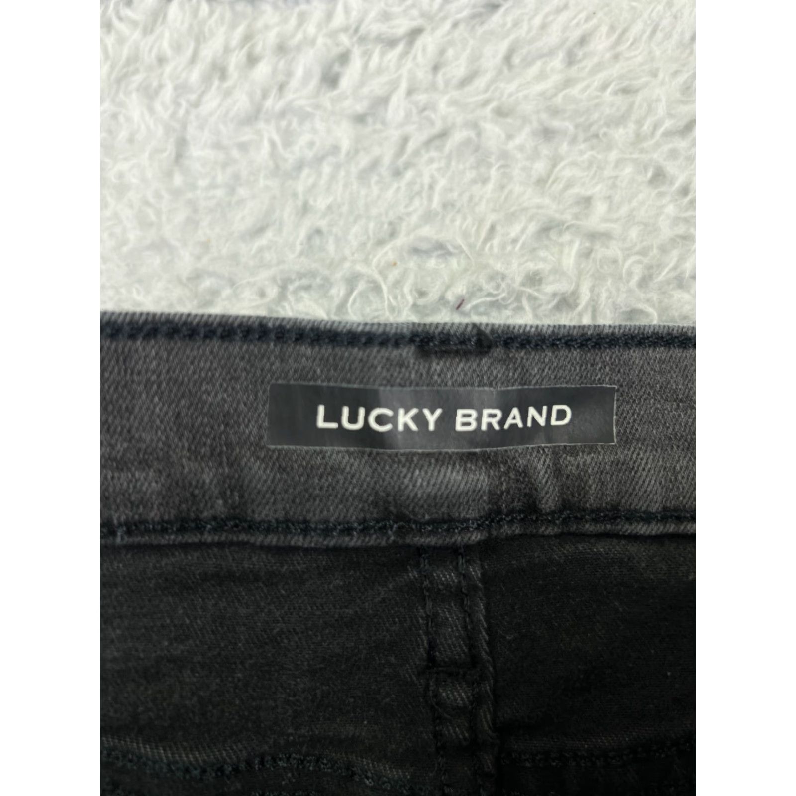 Lucky Brand Lucky Brand Jeans Womens Black Denim Skinny 3 26x25 Regular Inseam 25in 5-Pocket Stretch Comfort Mid Rise Tapered Ankle Uni-Fit Molel: Lucky Brand Size 26" / US 2 / IT 38 - 6 Thumbnail