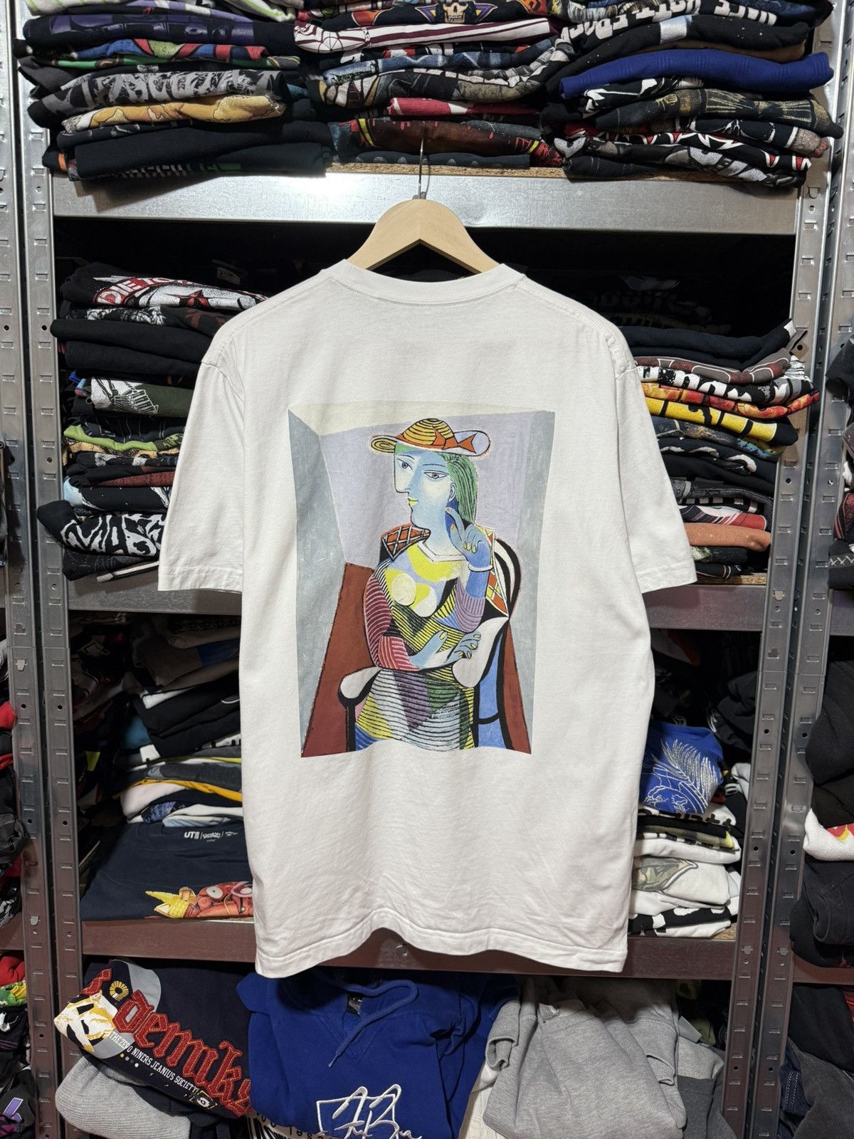 Uniqlo UNIQLO Pablo Picasso Portrait De Merie-Therese Walter TShirt Size US XL / EU 56 / 4 - 1 Thumbnail