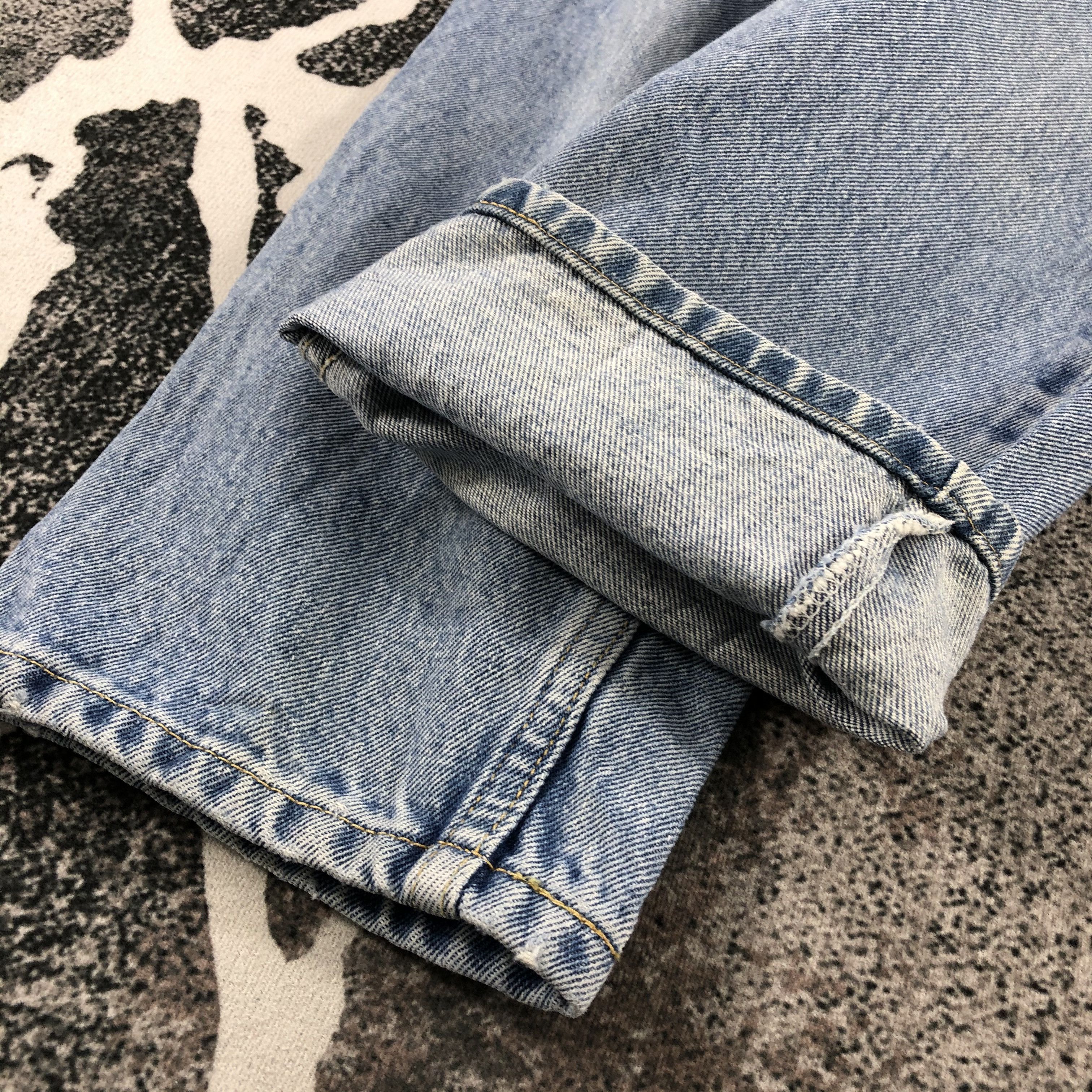 Levi's Vintage Levis 550 Jeans Relaxed Fit Denim KJ1083 Size US 31 - 6 Thumbnail