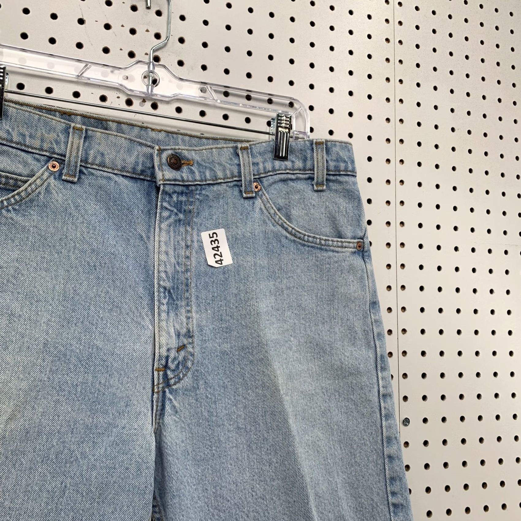 Levi's VINTAGE Levi's Denim Shorts Mens 34x9 Light Wash 90s Orange Tab 5-Pocket Dictionary Size US 34 / EU 50 - 6 Thumbnail