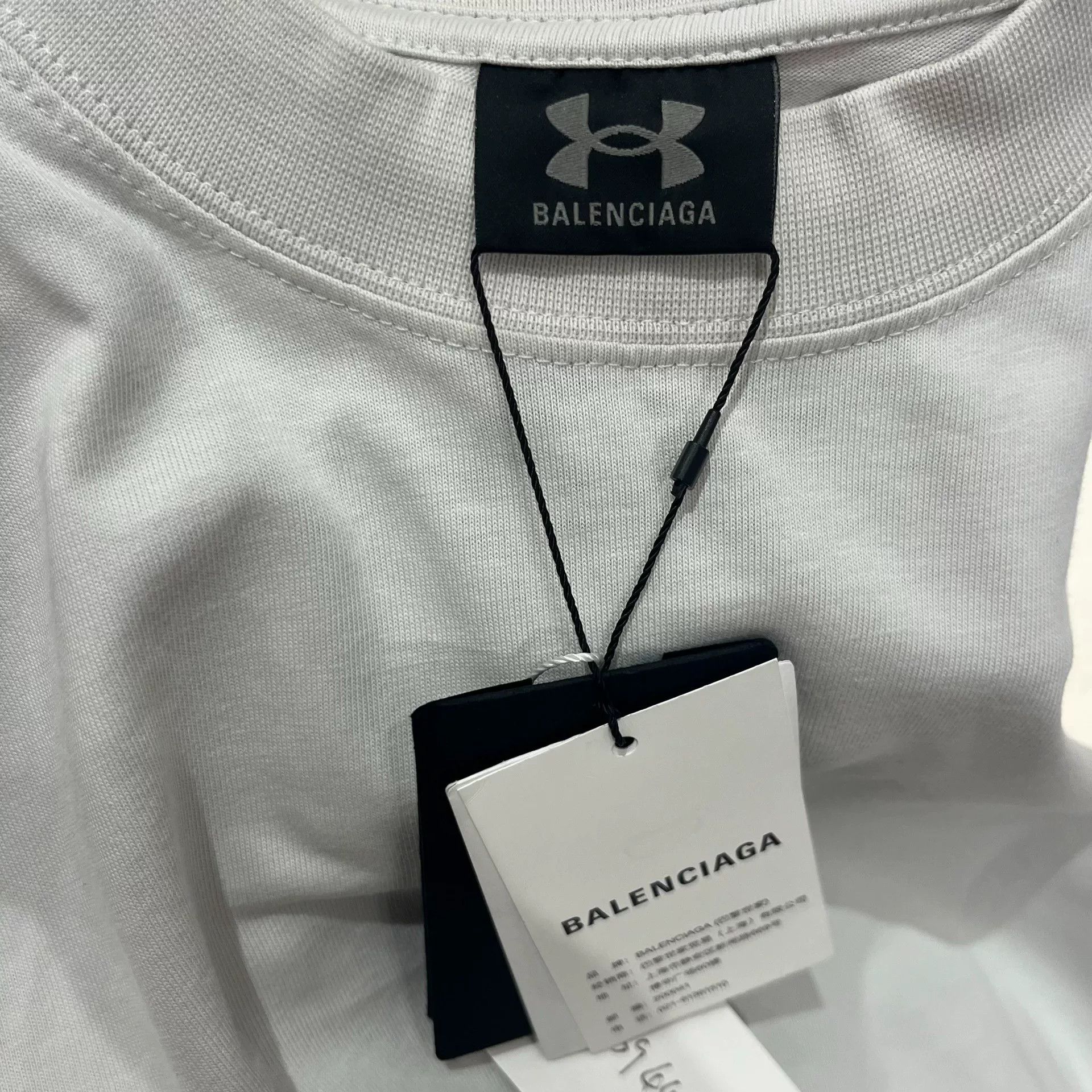 Balenciaga balenciaga x under armour short sleeve t-shirt Size US S / EU 44-46 / 1 - 4 Thumbnail