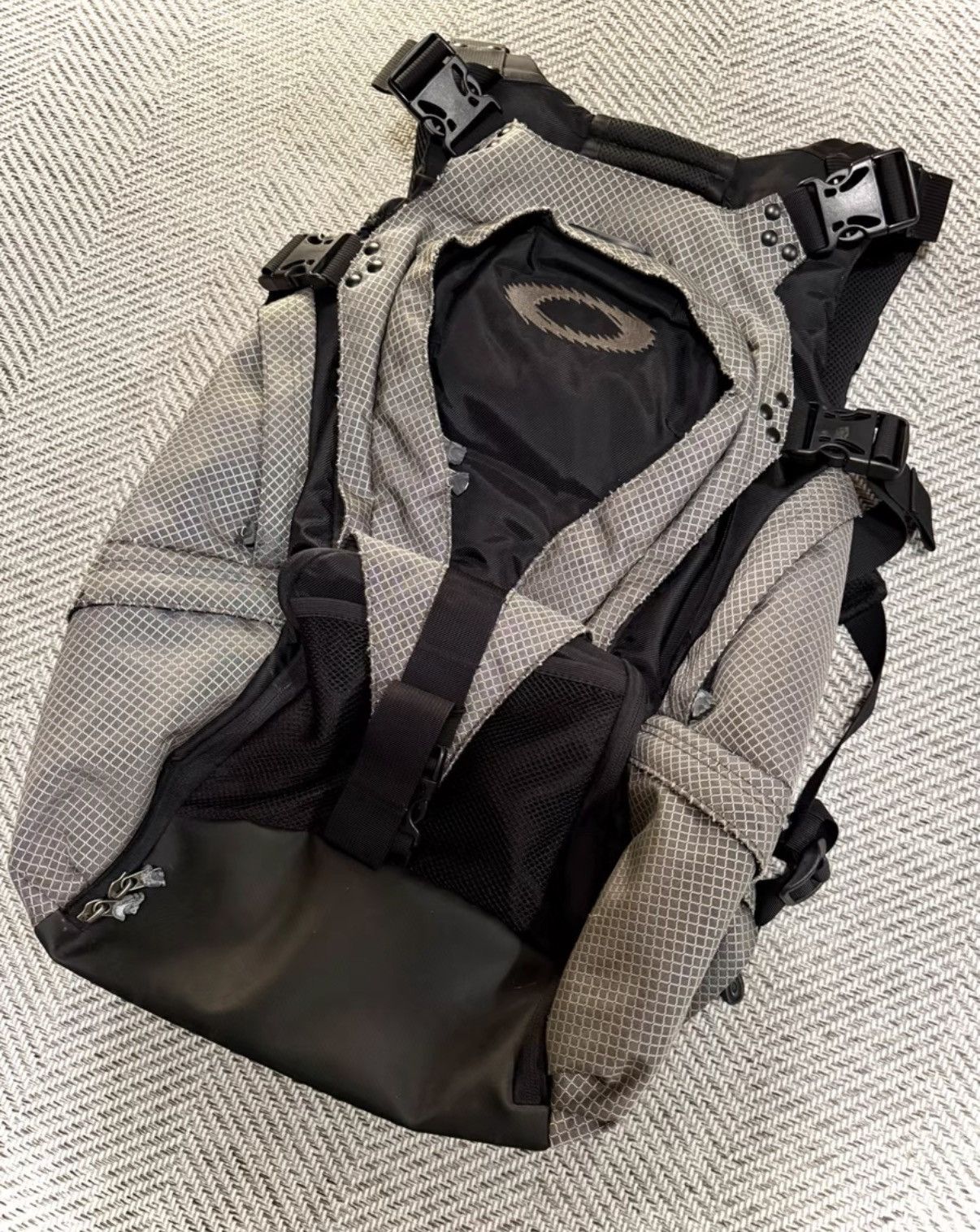 Oakley Oakley Software Backpack with Jagged Logo K24 Size ONE SIZE - 1 Thumbnail