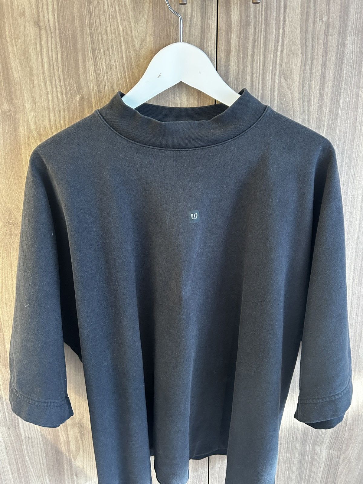 YEEZY X GAP oversized tee
