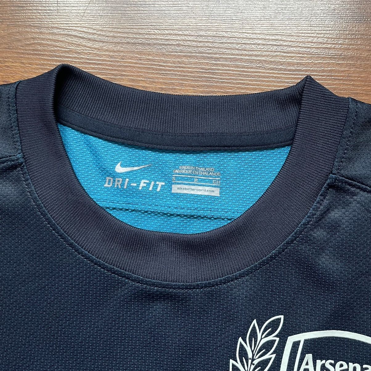 Nike × Vintage ARSENAL NIKE 2011/2012 FOOTBALL AWAY JERSEY #10 VAN PERSIE Size US S / EU 44-46 / 1 - 6 Thumbnail