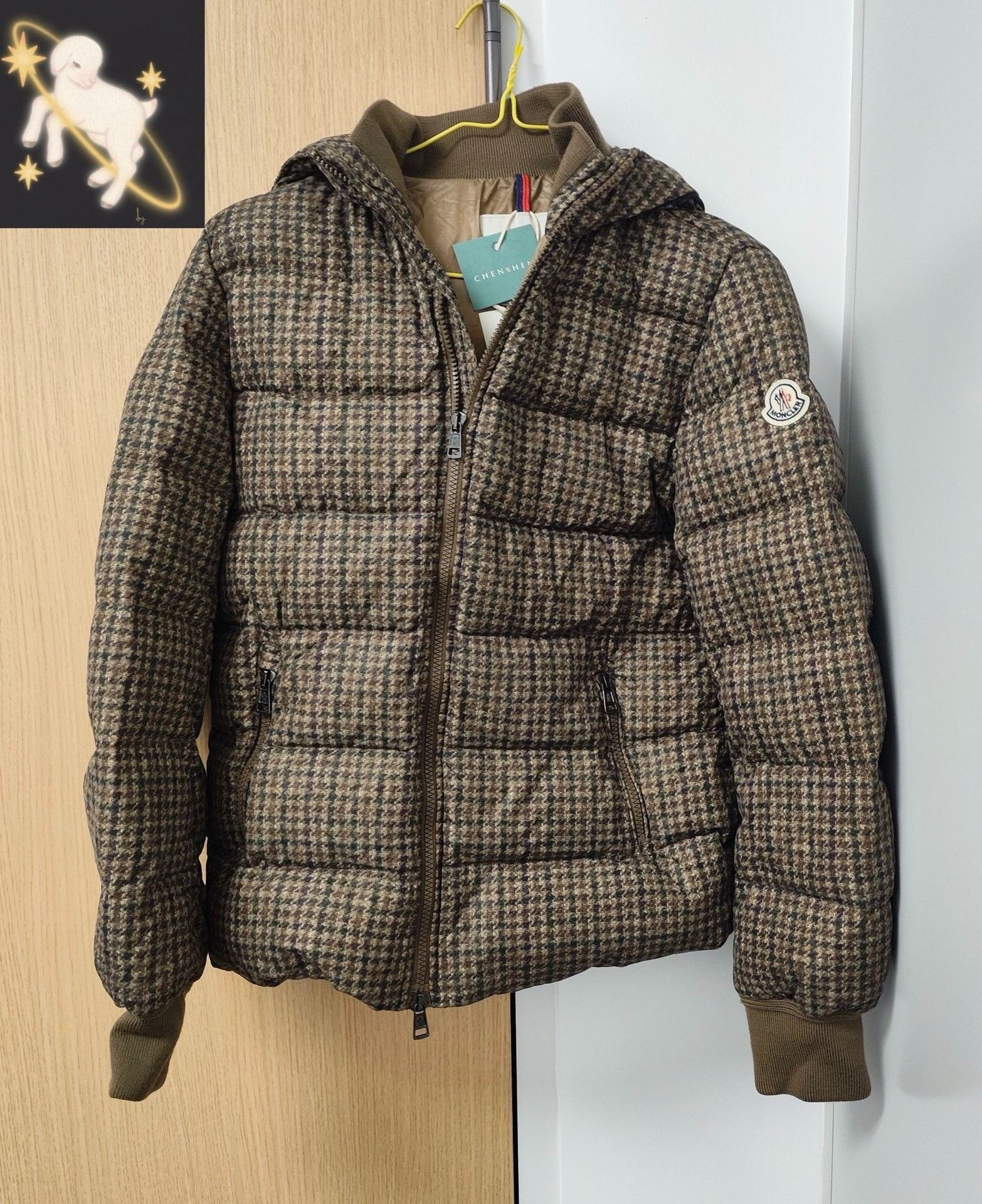 Moncler Moncler Plaid Brown Down Jacket S Women Size S / US 4 / IT 40 - 1 Thumbnail