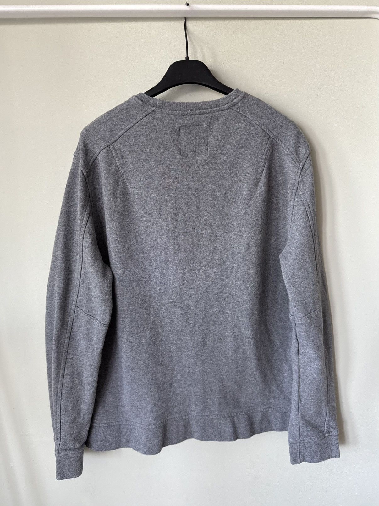 Armani Exchange Armani Exchange icon period logo crewneck sweatahirt Size US L / EU 52-54 / 3 - 2 Thumbnail