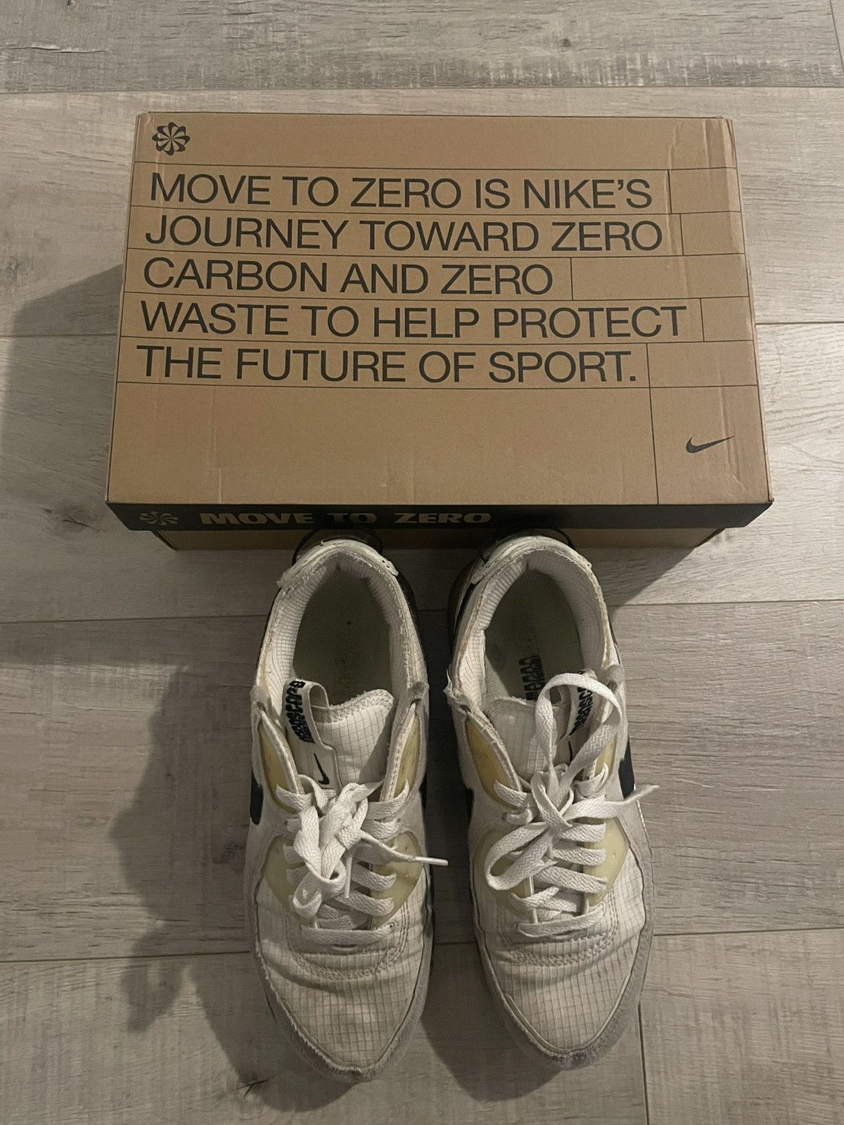 Nike Nike Air Max Size US 9 / EU 42 - 2 Thumbnail
