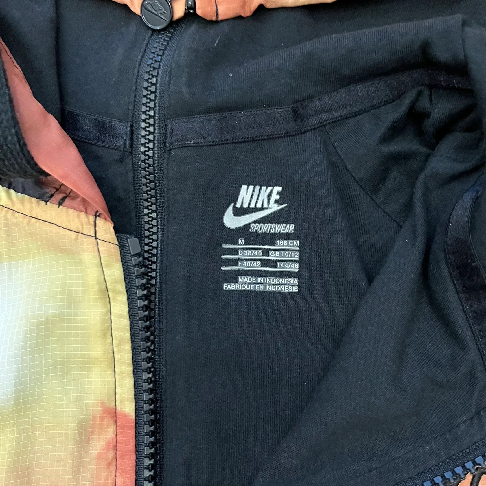 Nike Nike 'Beach Sunset' Split Windbreaker WMNS Size M / US 6-8 / IT 42-44 - 3 Thumbnail