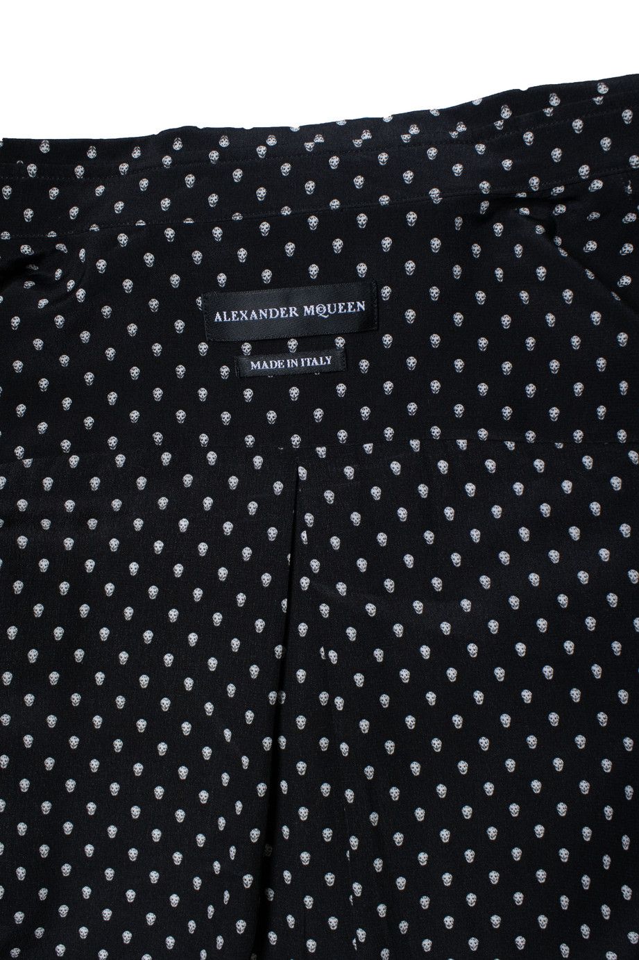 Alexander McQueen Alexander McQueen, Black skull printed silk shirt Size US L / EU 52-54 / 3 - 7 Thumbnail