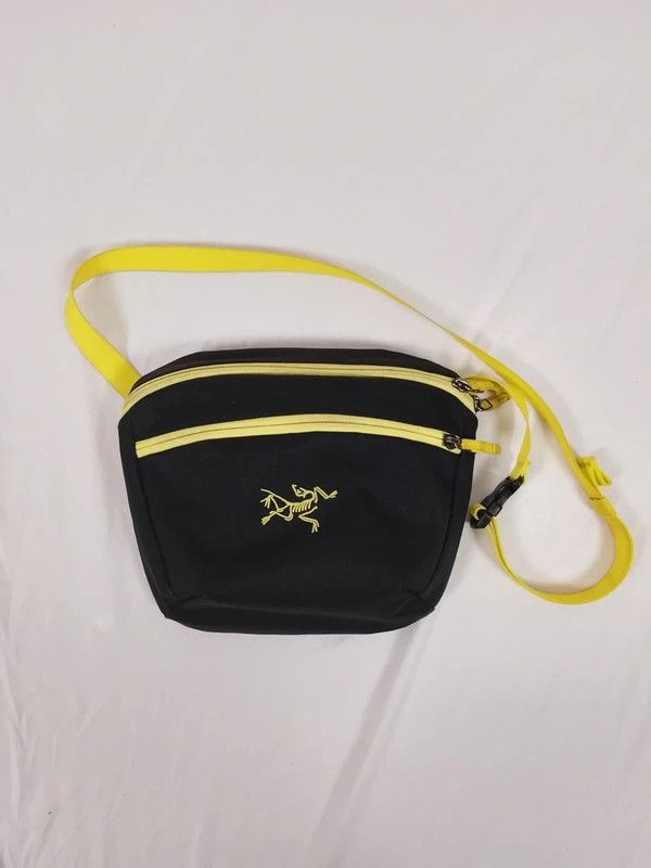 Arc'teryx Arcteryx Maka 2 Waistpack Crossbody Bag One Size | Grailed
