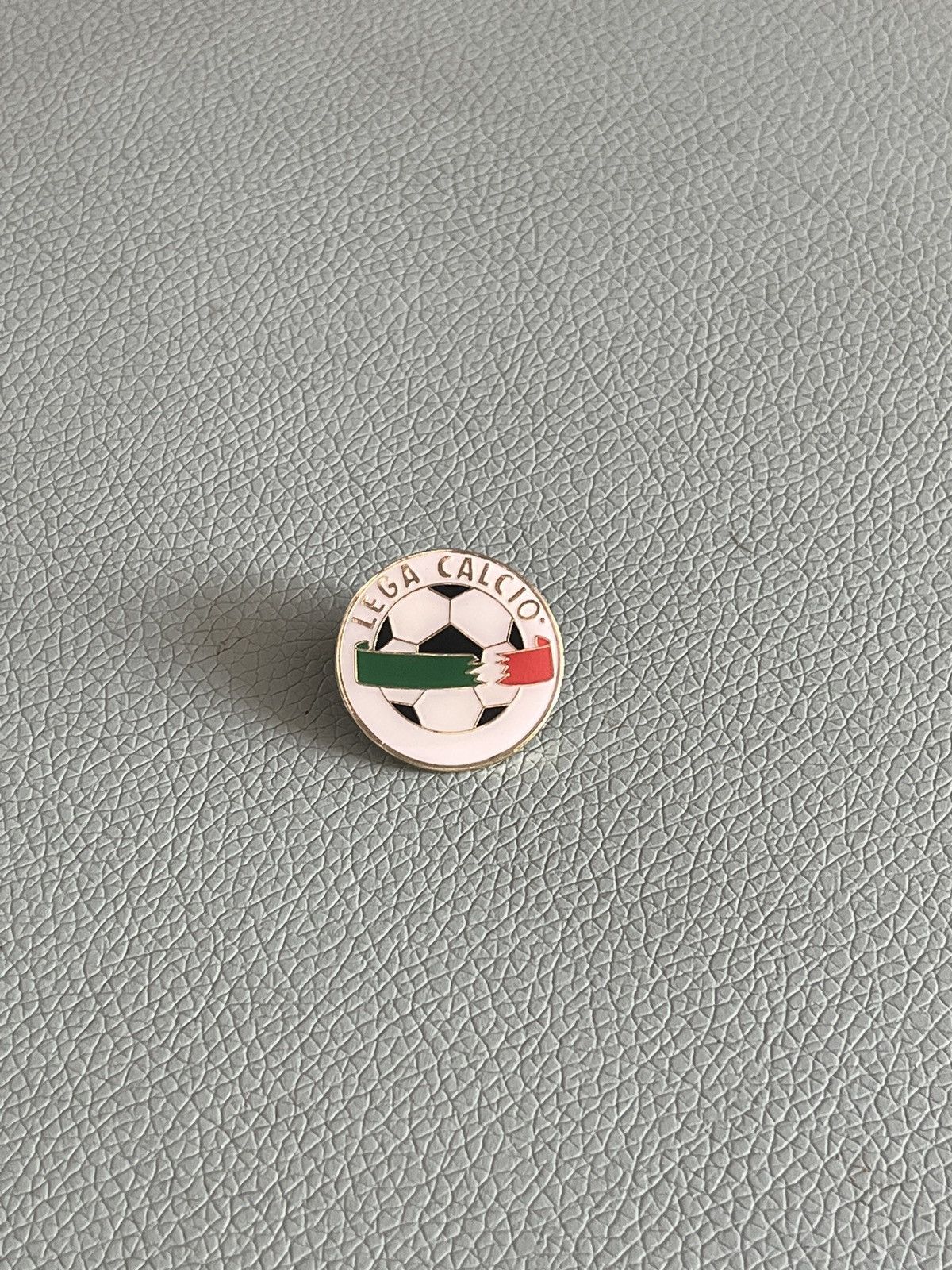 Vintage Lega Calcio logo vintage pin Size ONE SIZE - 1 Thumbnail