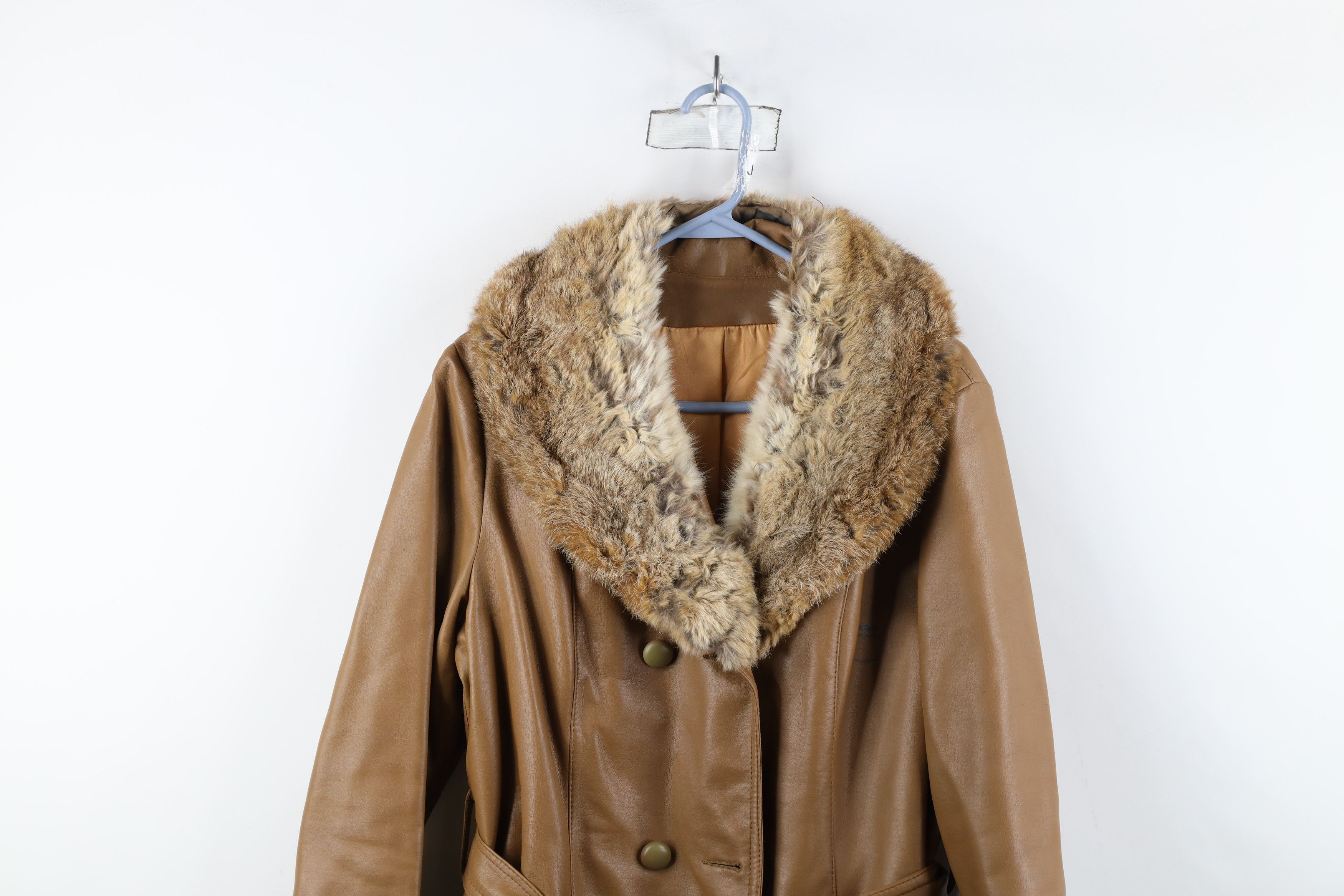 Vintage Vintage 70s Streetwear Fur Collar Faux Leather Belted Coat Size XXL / US 16-18 / IT 52-54 - 2 Thumbnail