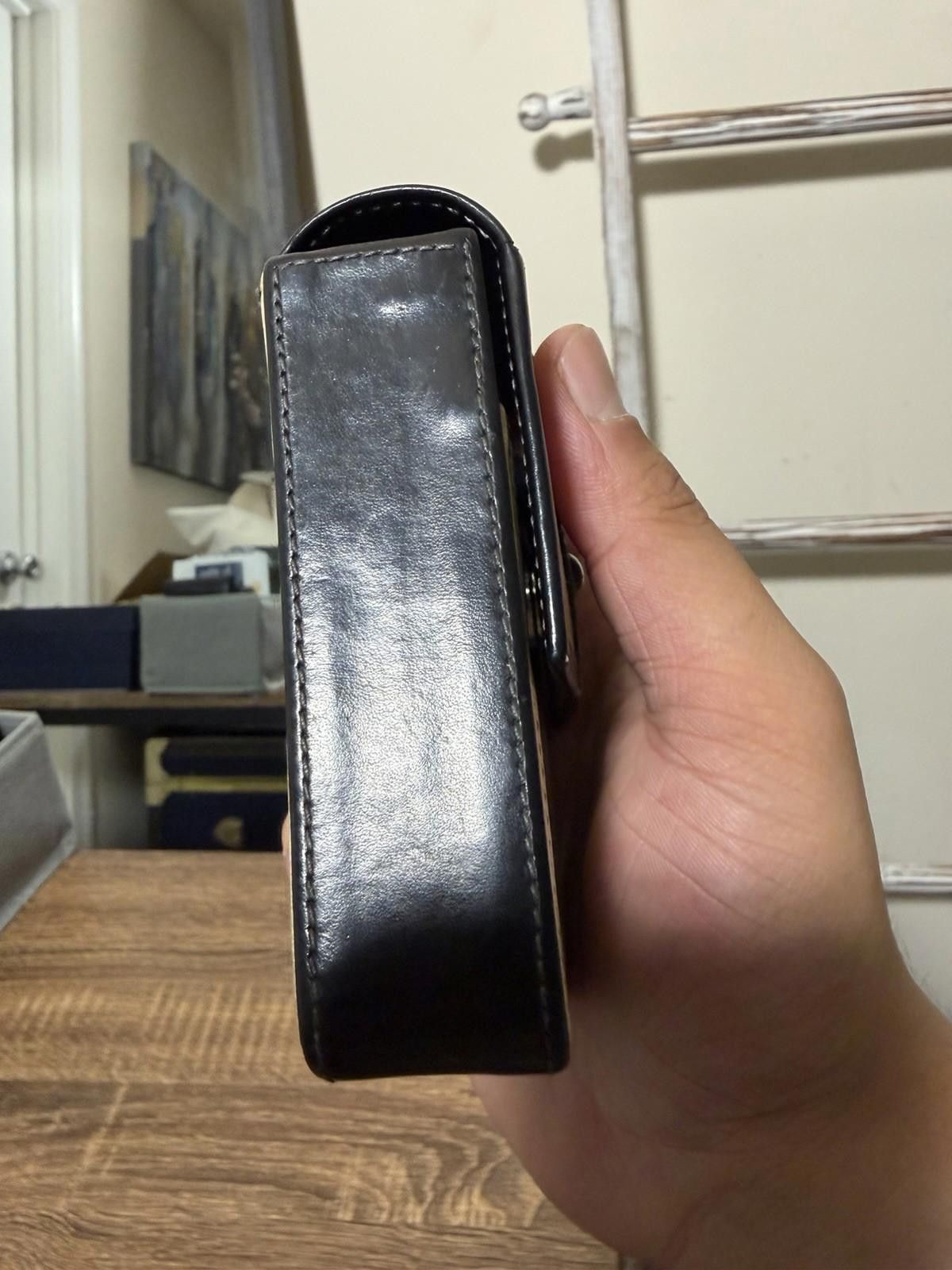 Jean Paul Gaultier Jean Paul Gaultier Beige Black Leather Boxy Cigarette Case Size ONE SIZE - 8 Thumbnail