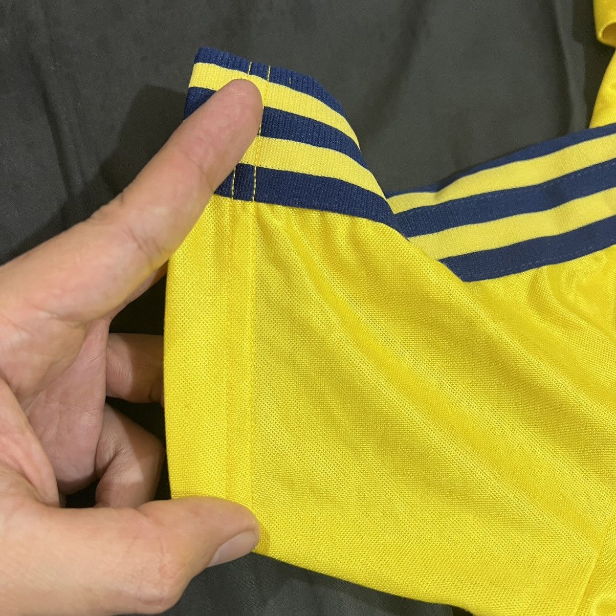 Adidas × Vintage 2.8 vtg Adidas Jersey 3 striper Size US XS / EU 42 / 0 - 7 Thumbnail