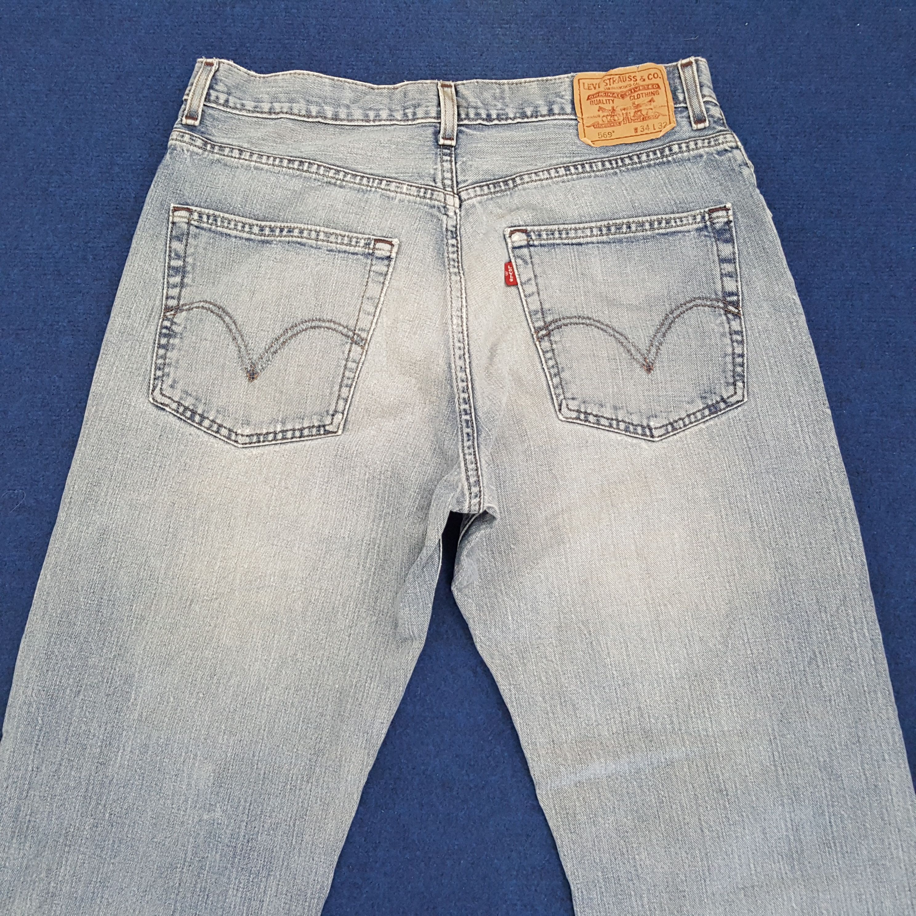 Levi's × Vintage Vintage Levi's 569 Loose Straight Distressed Jeans Size US 34 / EU 50 - 2 Thumbnail