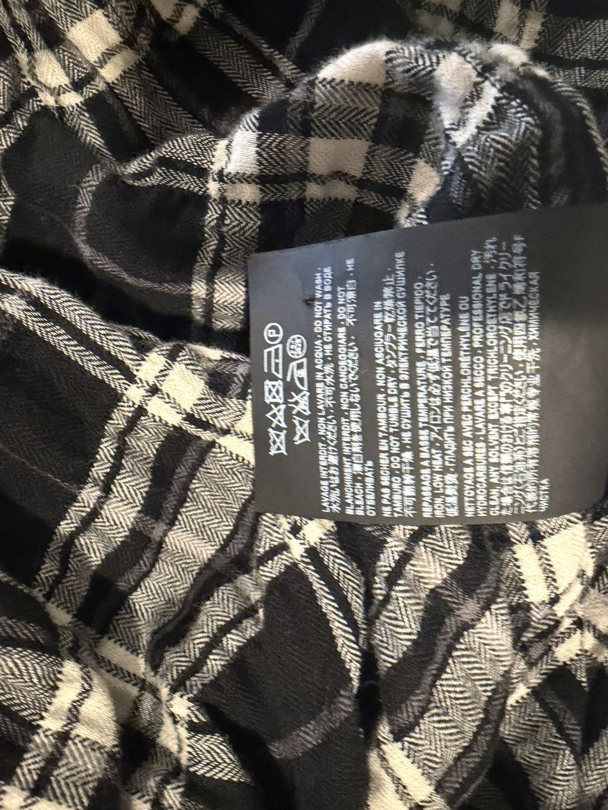 Saint Laurent Paris Saint laurent hedi slimane raw edge shirt. 42/16.5. $890 Size US L / EU 52-54 / 3 - 11 Thumbnail